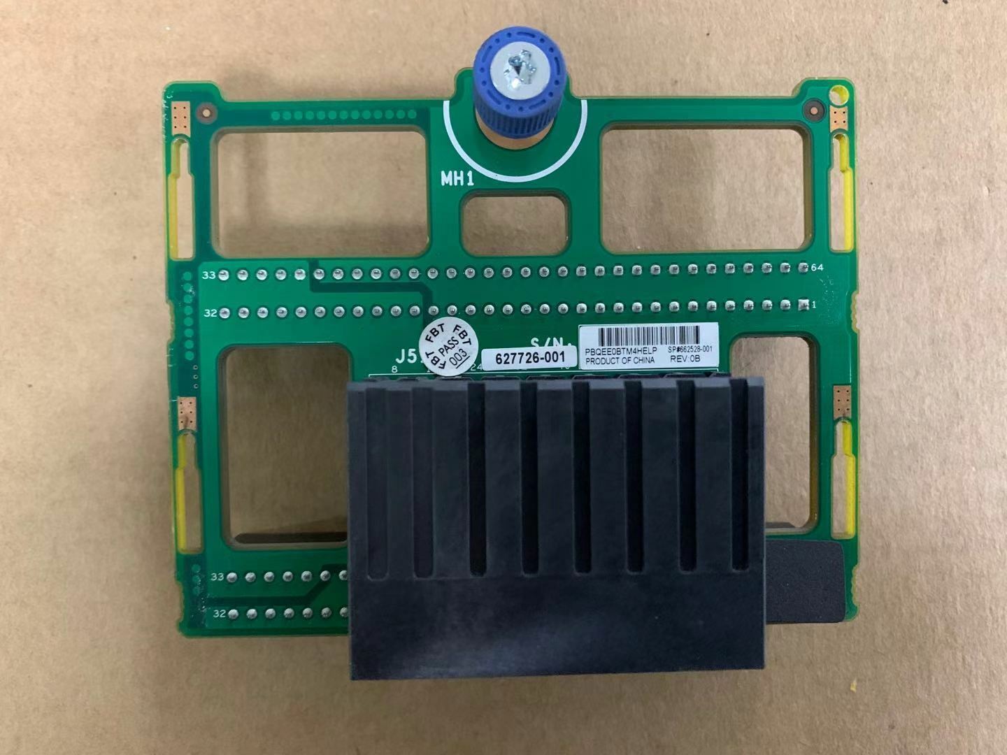 Dell PowerEdge R810 SAS 2.5" Hard Drive Backplane KHP6H 0KHP6H