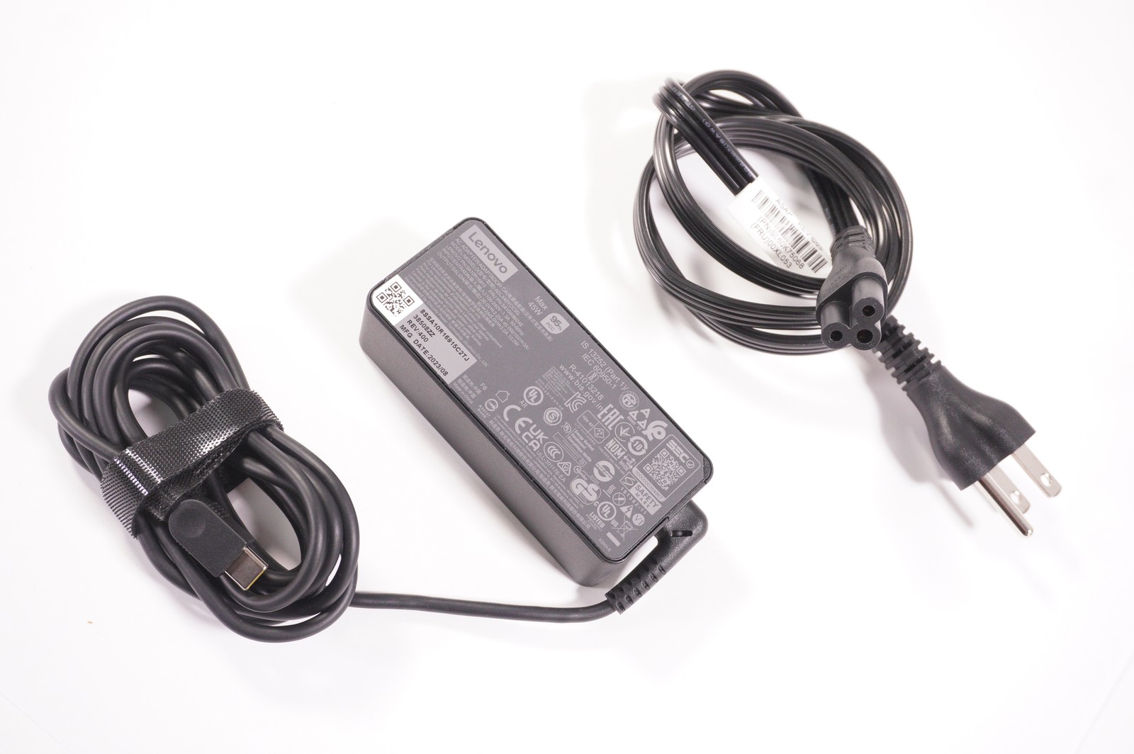 00HM668 Lenovo AC Adapters for