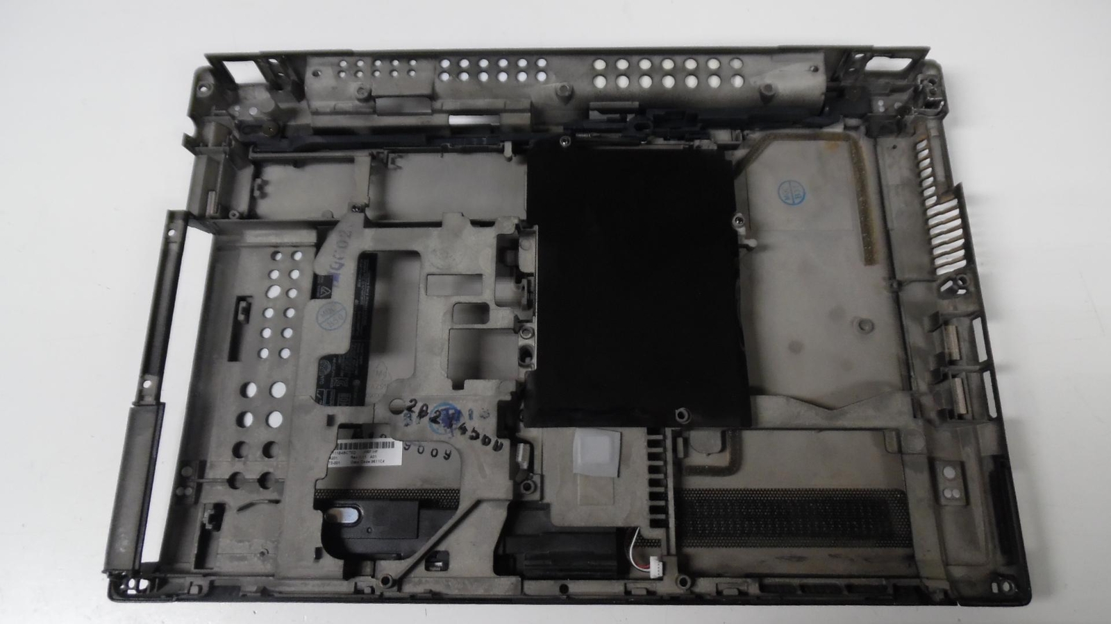 Genuine HP Elitebook 2560P - Base Chassis w/Cover Door - 651372-001