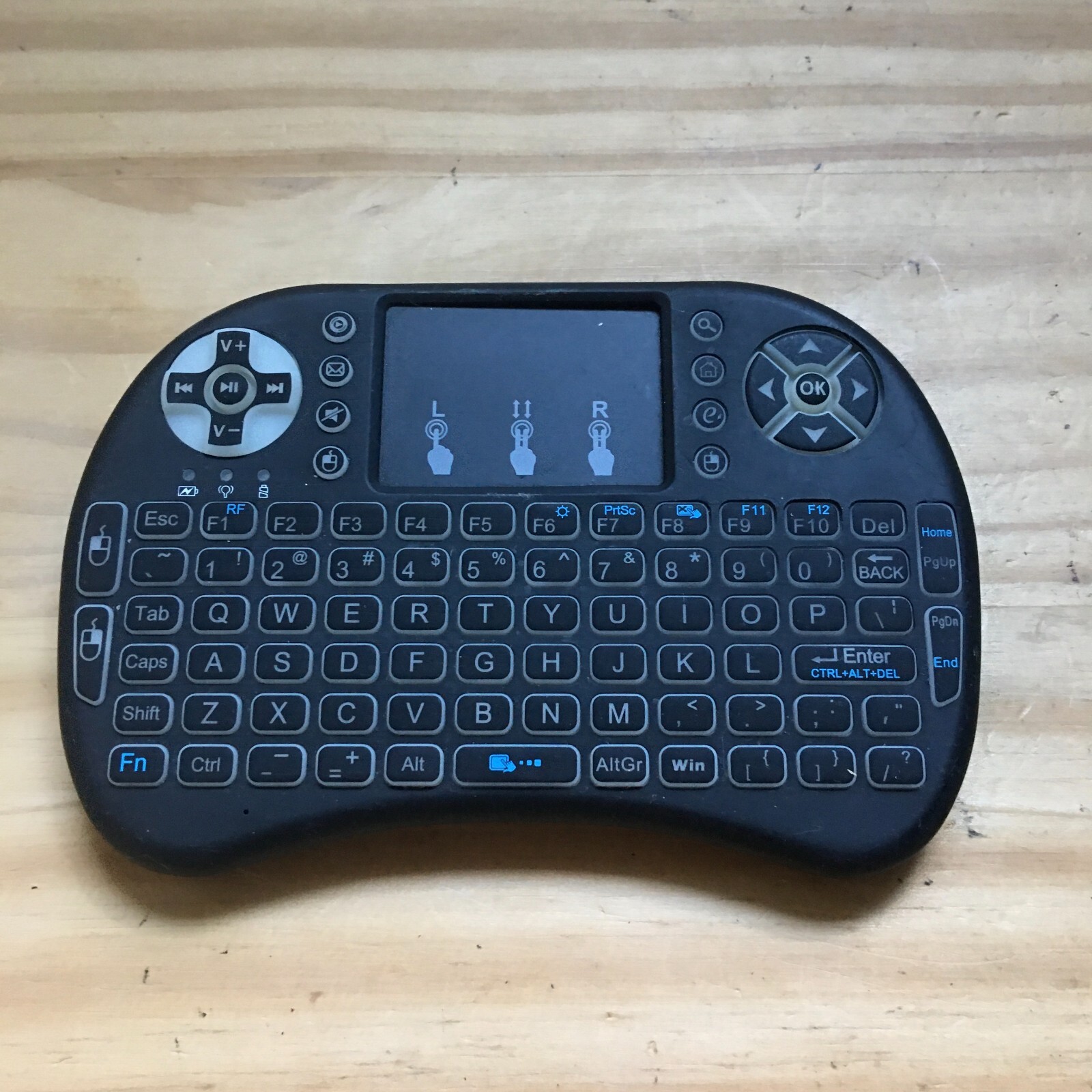 Mini 3 Backlit i8 2.4G Wireless Keyboard for Respberry LG TV Box Android PC