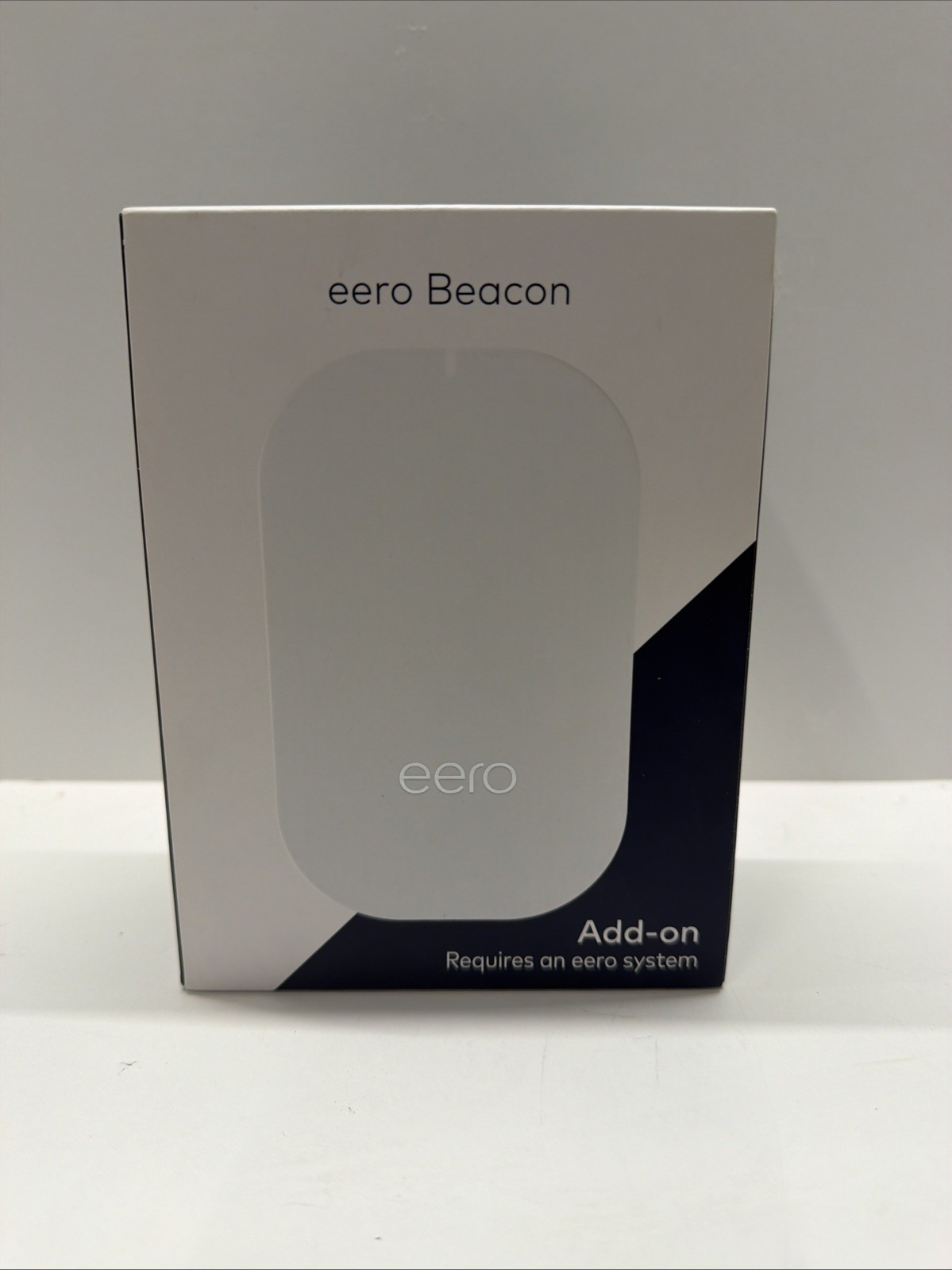 EERO Beacon 350 Mbps Mesh WiFi Range Extender Model D010101 /010111 NEW Open Box