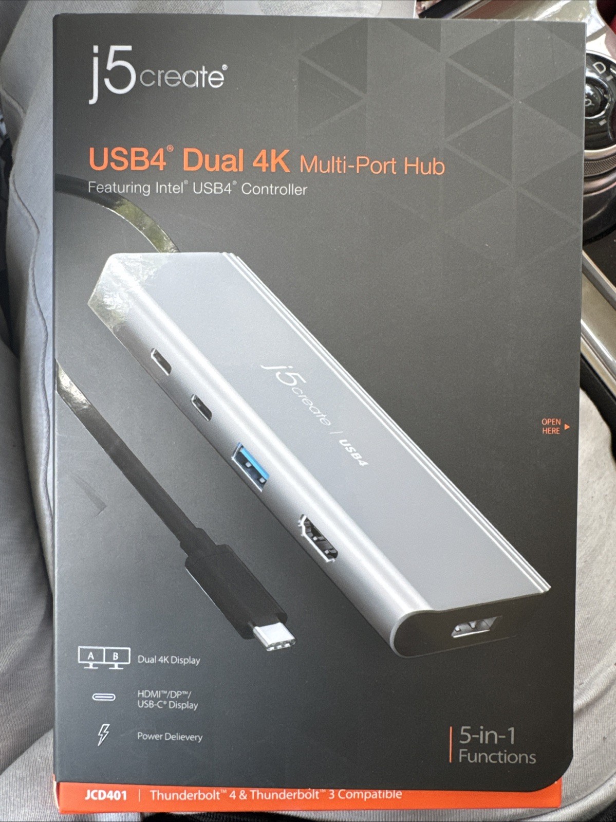 j5create USB4 Dual 4K Multi-Port Hub 5-in-1 Thunderbolt - JCD401