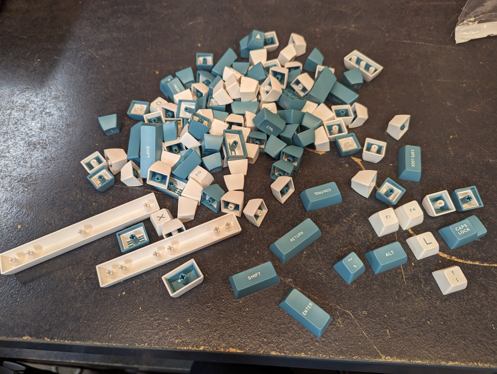 Double shot blue and white keycaps