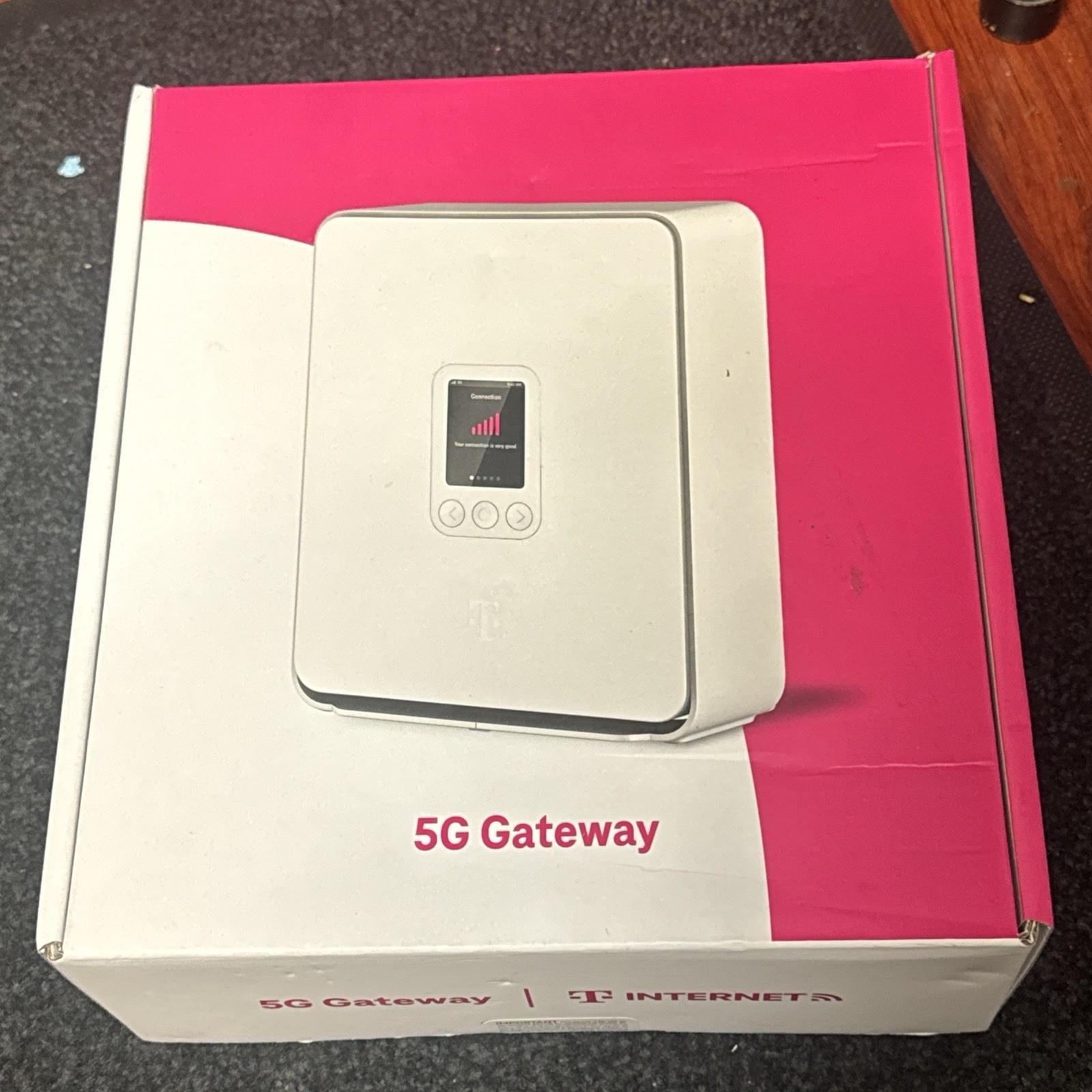T-Mobile 5G Gateway Dual-Band Home Internet Router (TMO-G5AR) - White