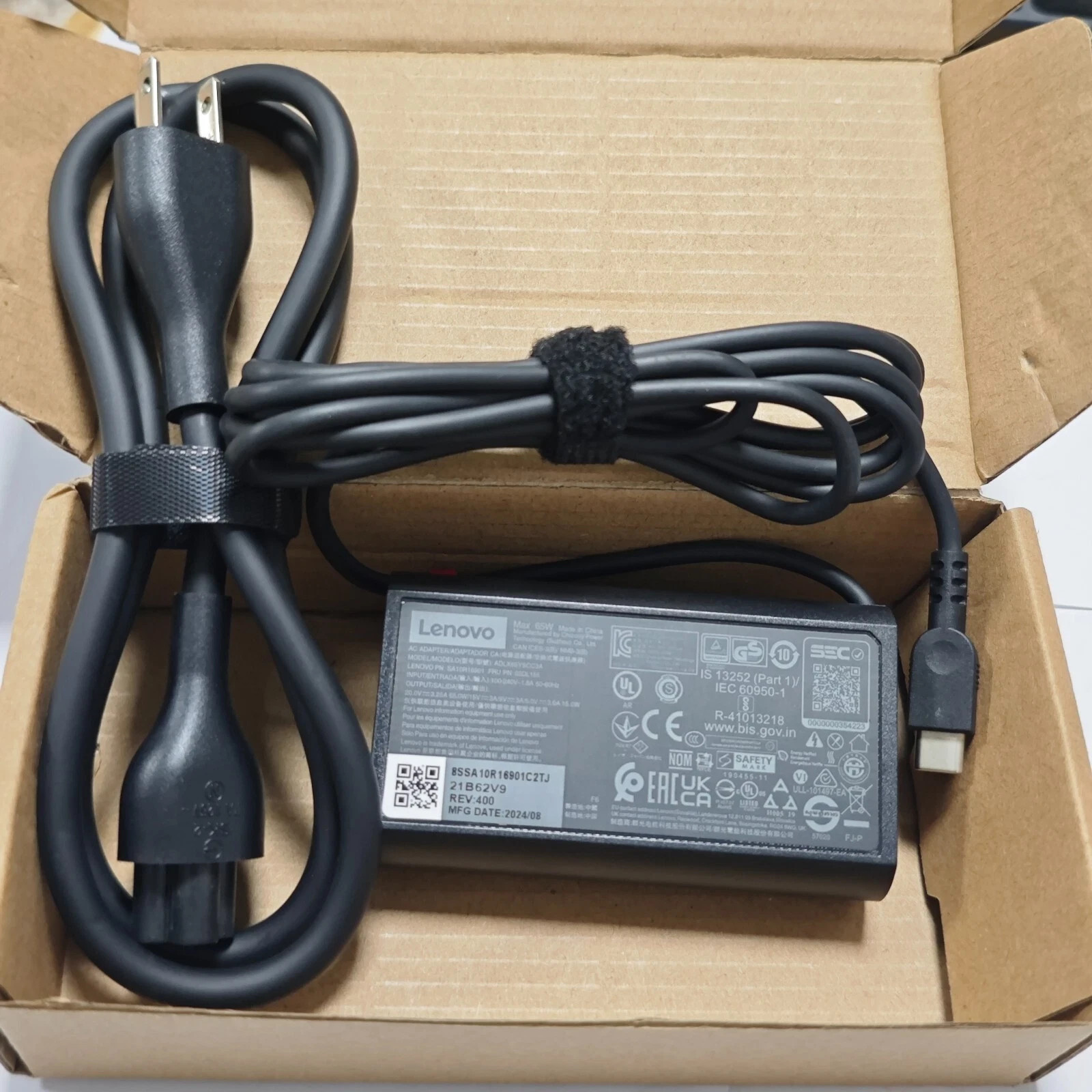 Original OEM  65W USB C  Adapter Charger For Lenovo ADLX65YSCC3A Slim  Round Tip