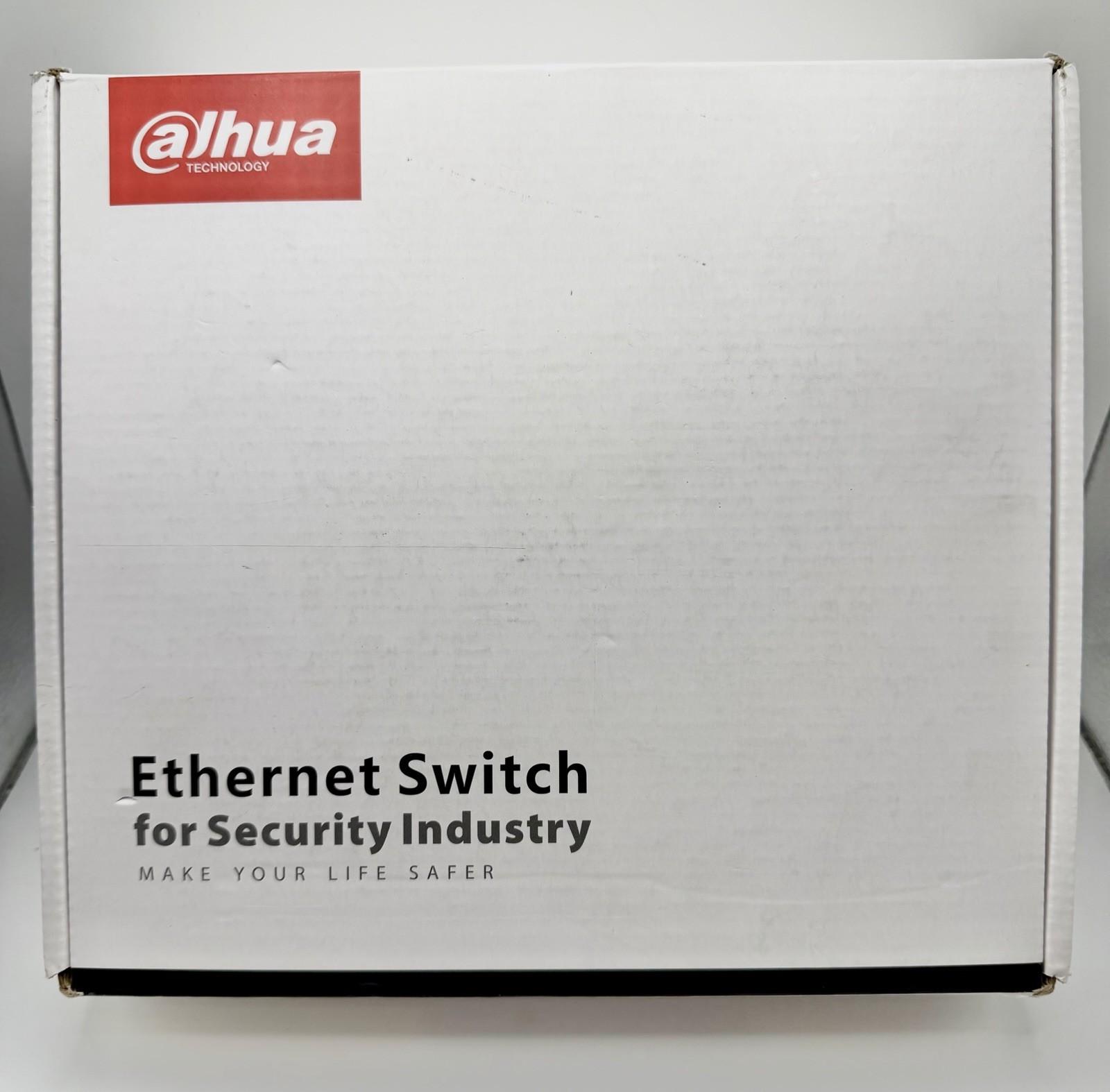 PoE Switch PFS3006-4ET-36 6-Port Fast Ethernet Switch with 4-Port PoE