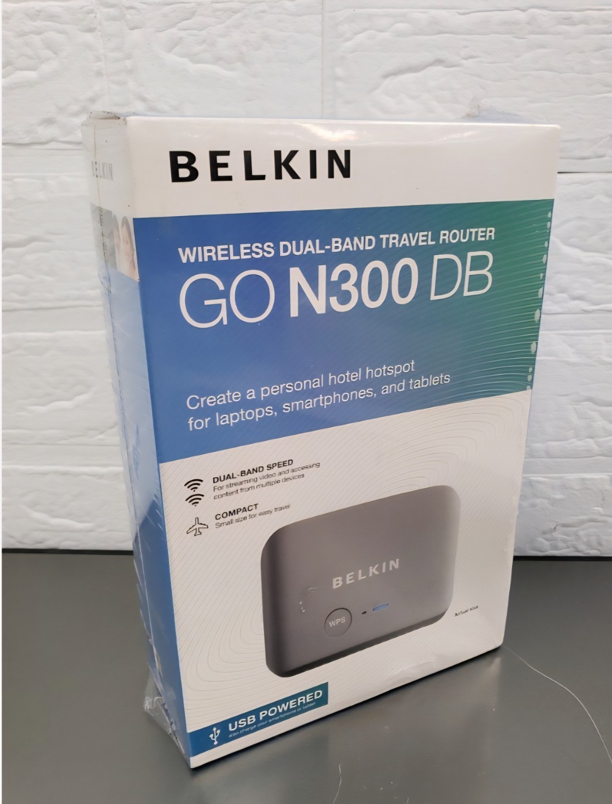 BELKIN  Wireless  Dual Band Travel Router NEW Sealed