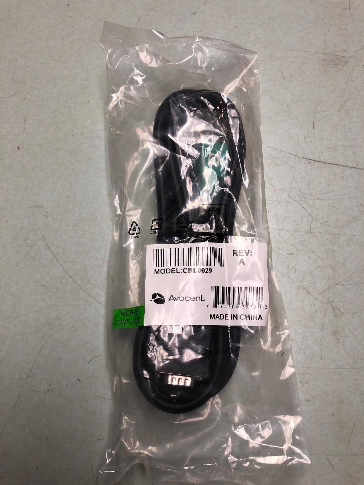 Avocent KVM Switch Cable CBL0029 9Ft. Sealed New 