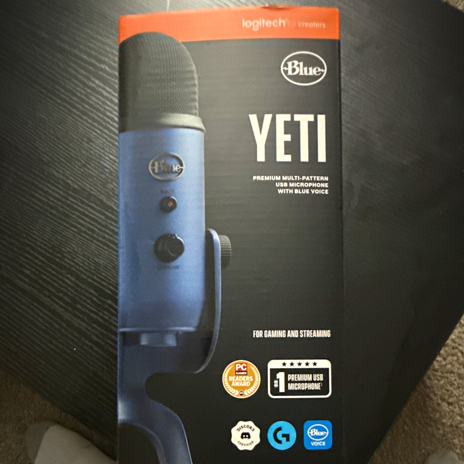 Blue Yeti Multi-Pattern USB Freestanding Microphone w/ Blue VOCE, Blue