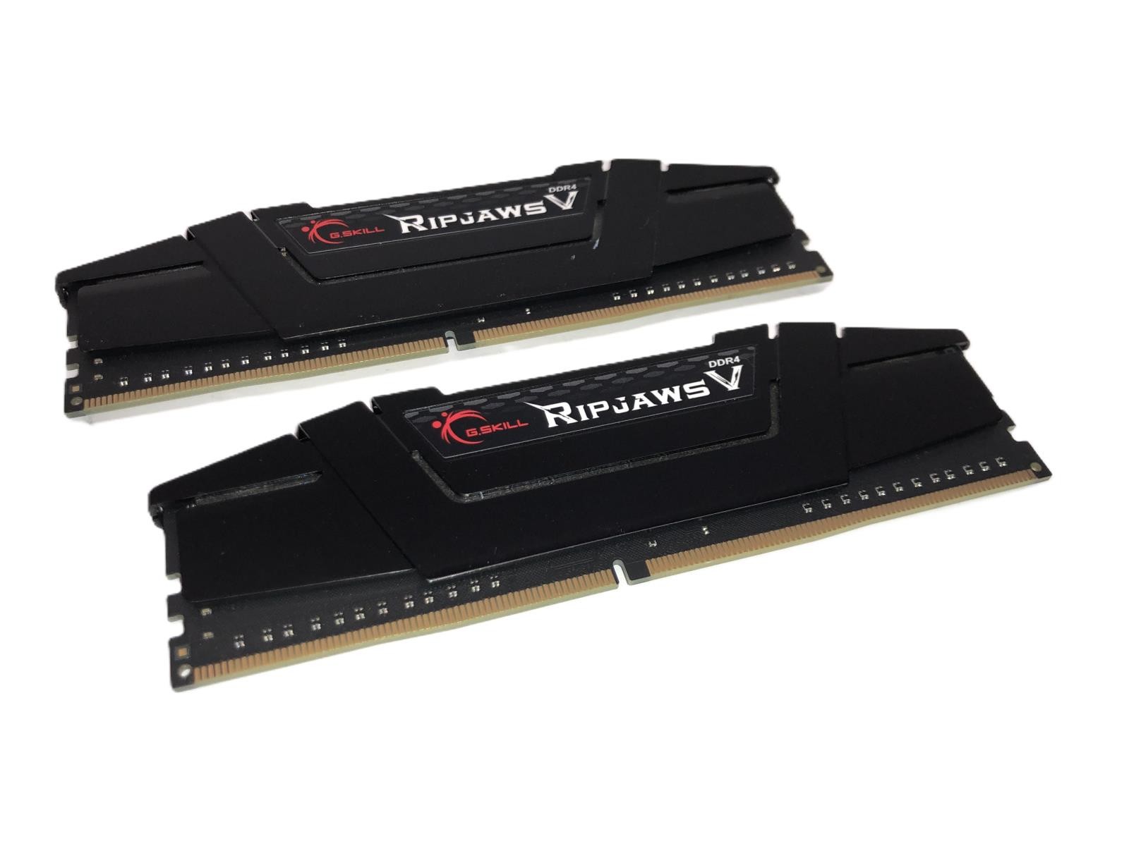 (Set of 2) G.Skill Ripjaws V DDR4 8GB Gaming RAM / F4-3200C16S-8GVKB - VGC