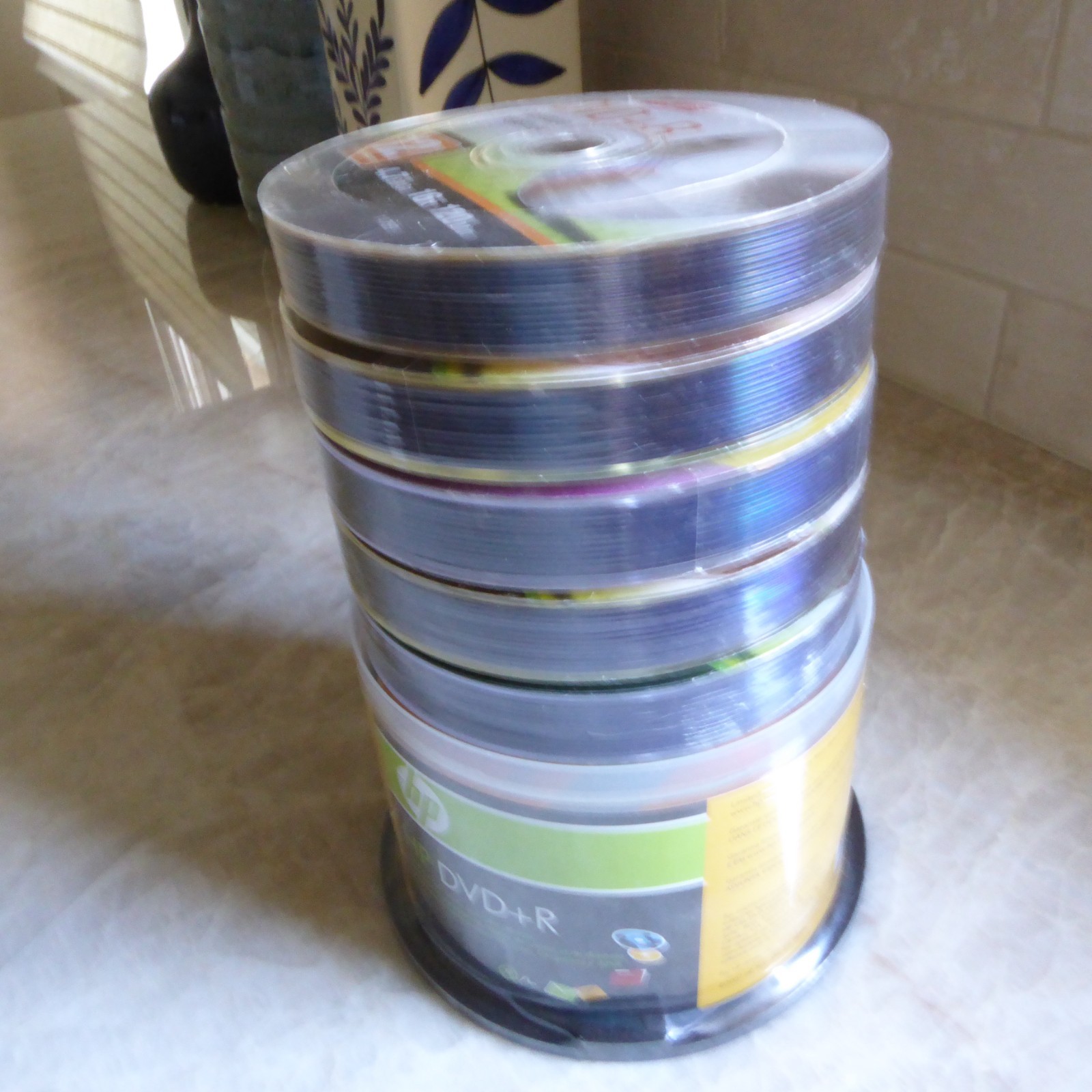 New 110 DVD-R  16X 4.7GB 120 Min - 50 HP Pack Spindle & 60 Staples New Sealed