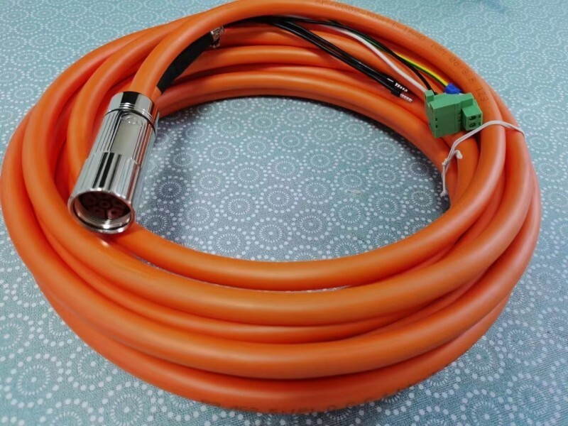 1PCS SIEMENS Power Cable 6FX8002-5DG51-1BF0 15M  FedEx or DHL