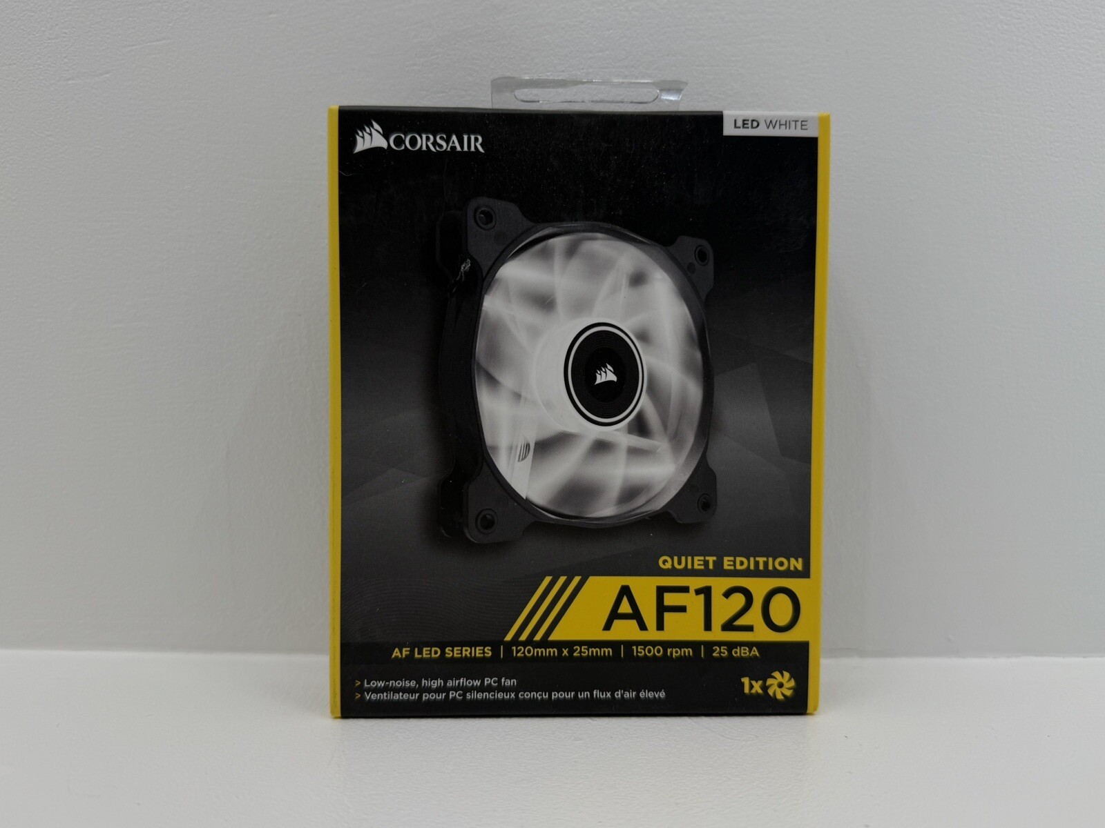 Corsair AF120 Quiet Edition 120mm Fan White LED