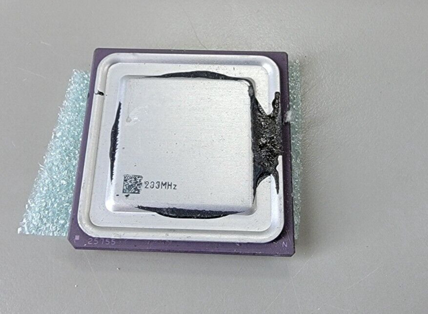 AMD-K6-233ANR 233MHZ CPU AMD-K6 3.2V CORE 3.3V I/O, Vintage, Rare 1997, GOLD #2