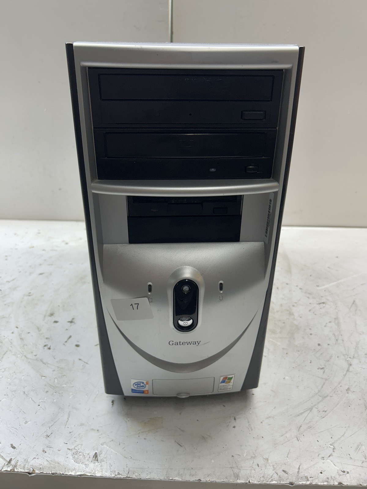 Gateway 510 XL  Intel Pentium 4 3GHz 512MB NO HDD