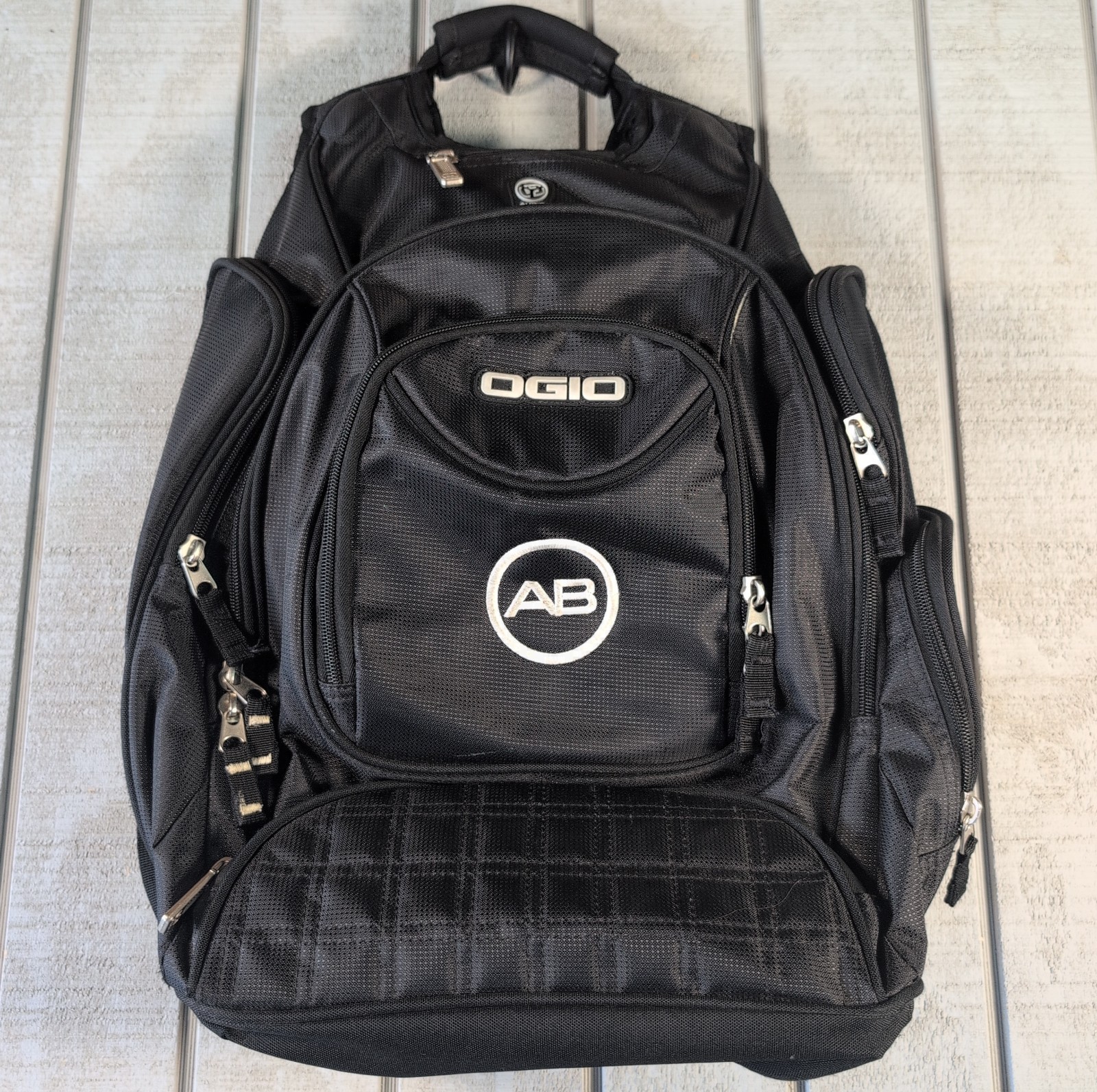OGIO Metro Backpack Padded Laptop Case Tech Bag Black School Travel