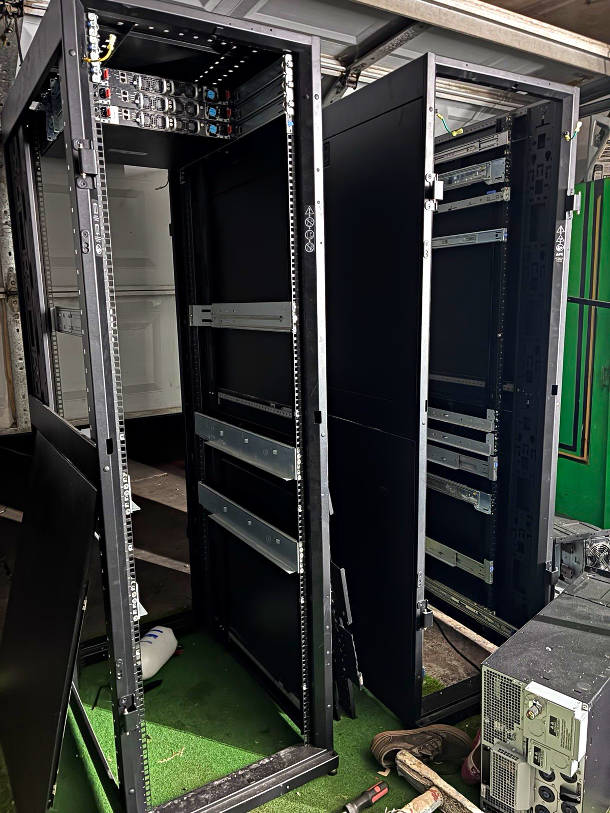 APC NetShelter SX 42U 19” Server Rack Cabinet, Basic Rack PDU & Switches