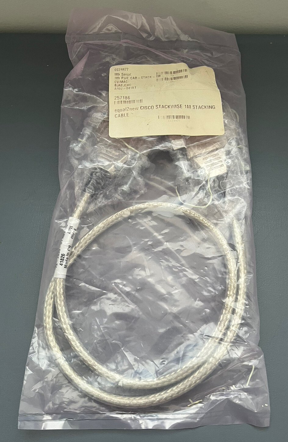 Genuine Cisco CAB-STACK-1M StackWise 1M Stacking Cable 72-2633-01 Brand New 