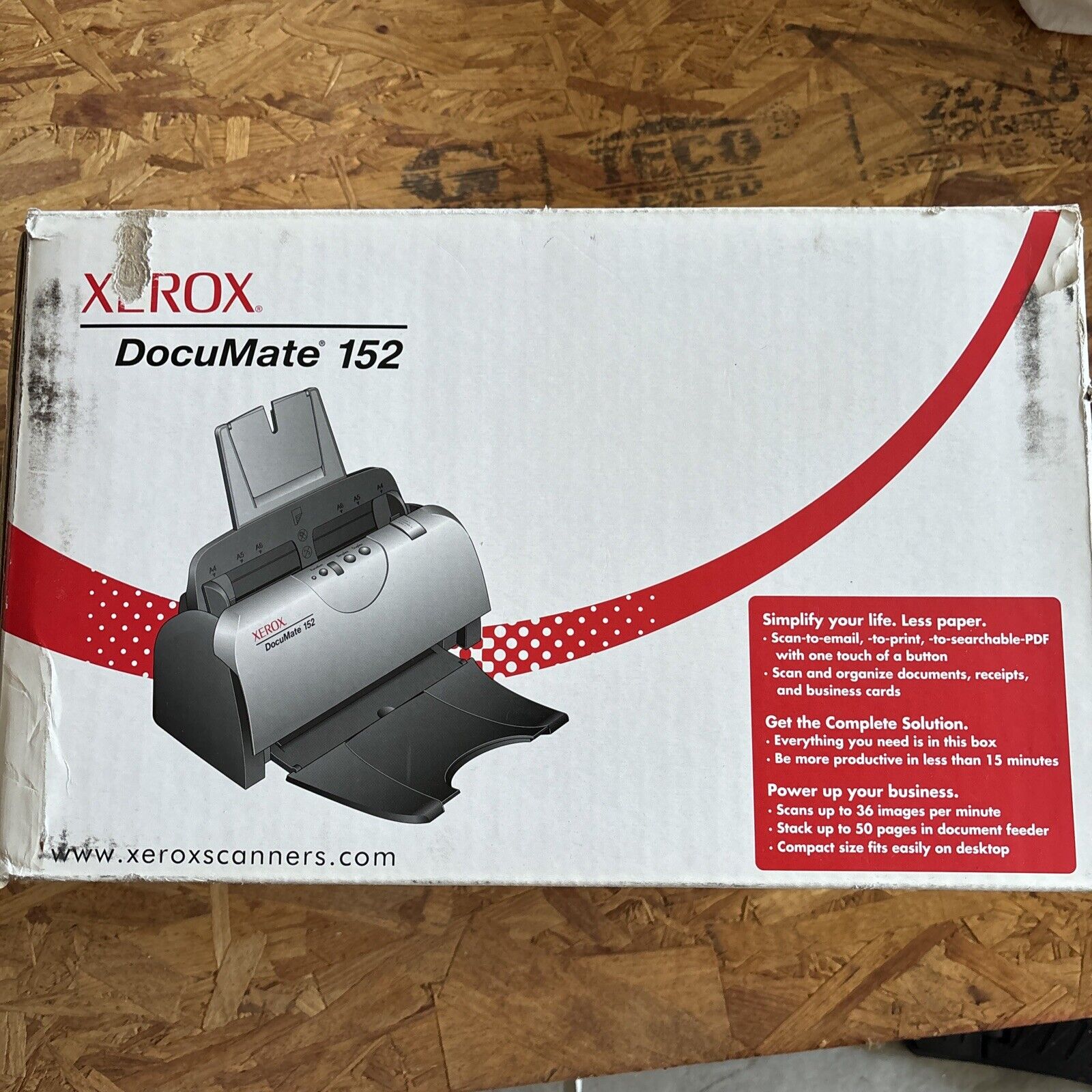 Xerox DocuMate 152 Pass-Through Scanner
