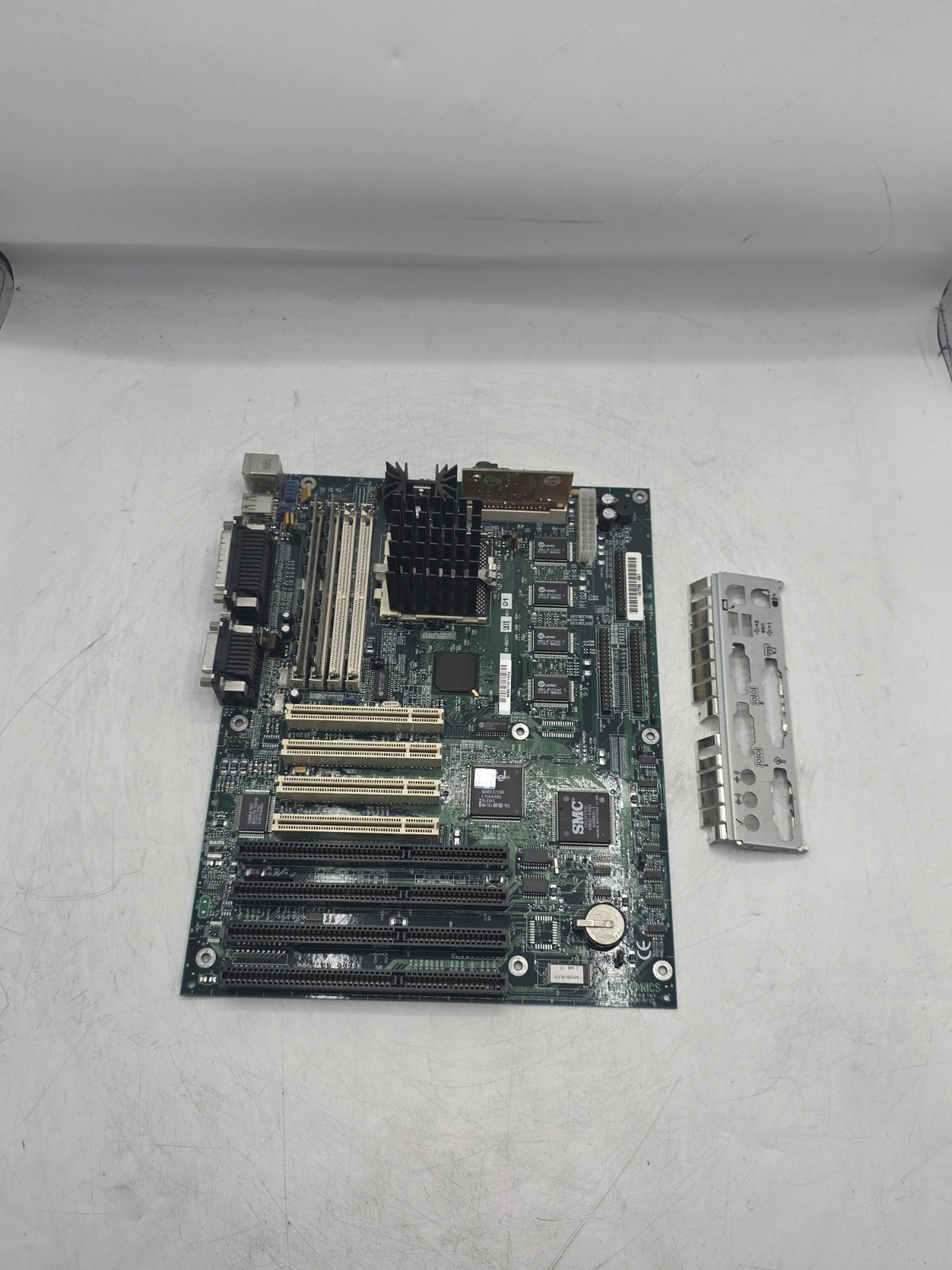 Micronics M55Hi-Plus Socket 7 Motherboard ISA PCI ATX w/Pentium MMX & RAM READ