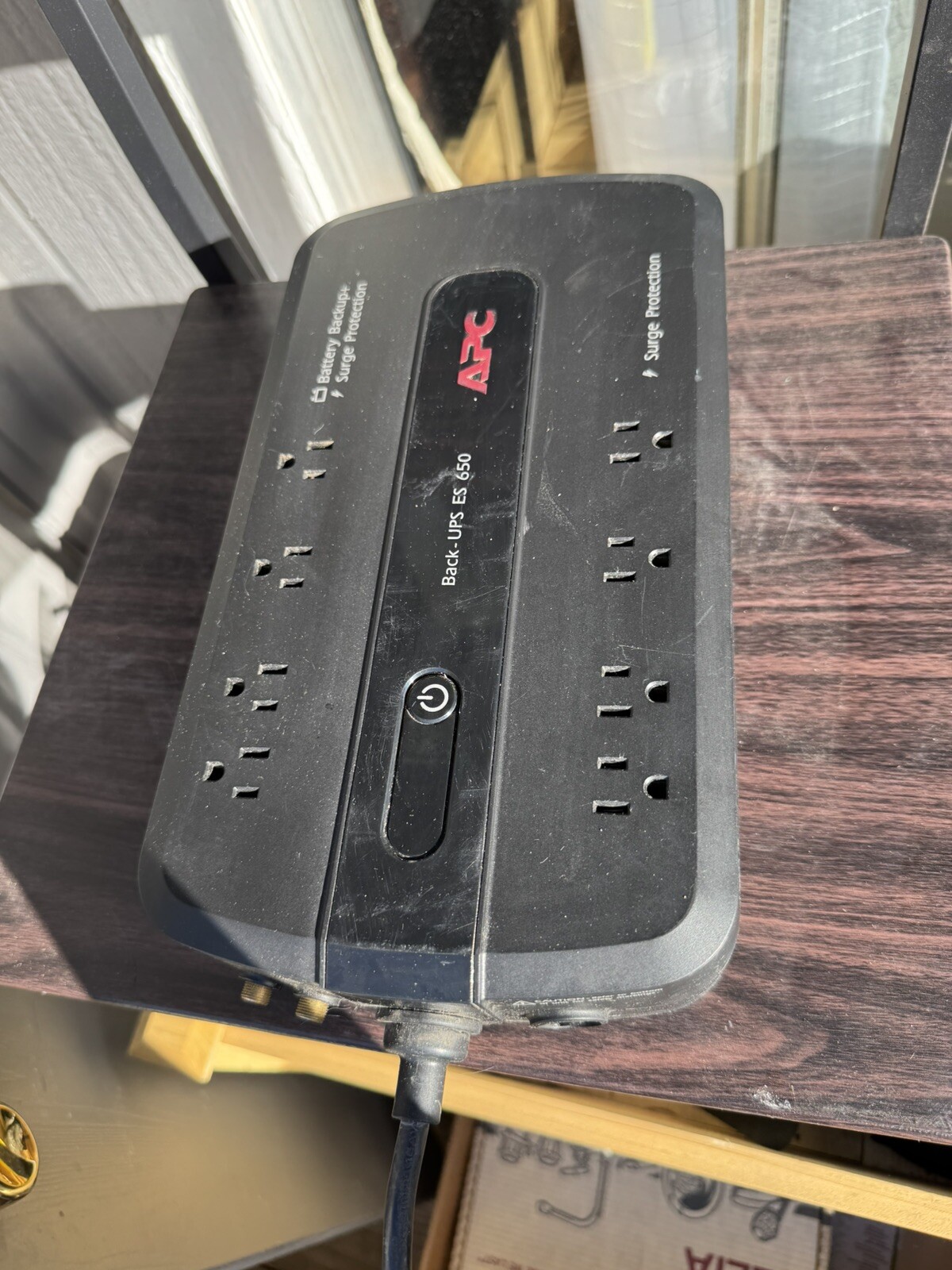 APC 390 Watts/650 VA Internal Battery Back-UPS - Black BE650G1