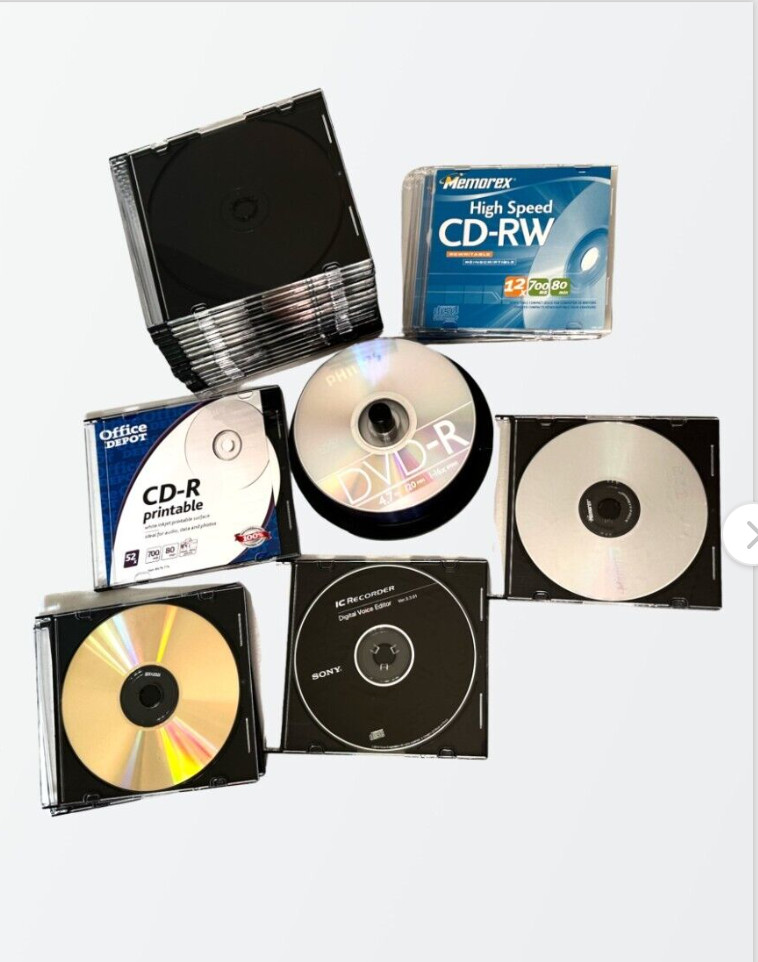 LOT Of Various Maxell Phillips Memorex CD DVD & Cases