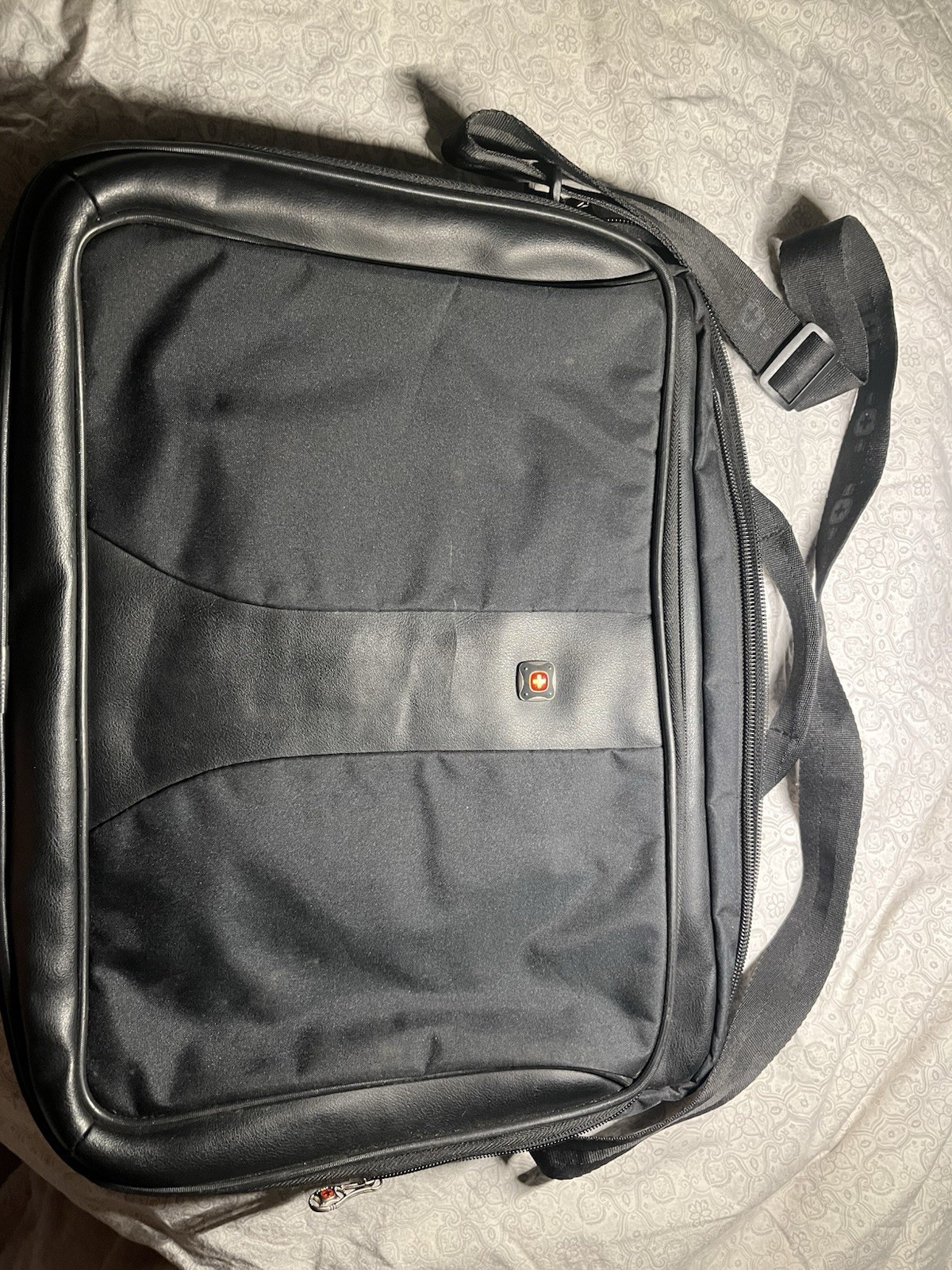Swiss Gear Laptop/carry On Bag  Excellent Condition, School, Business