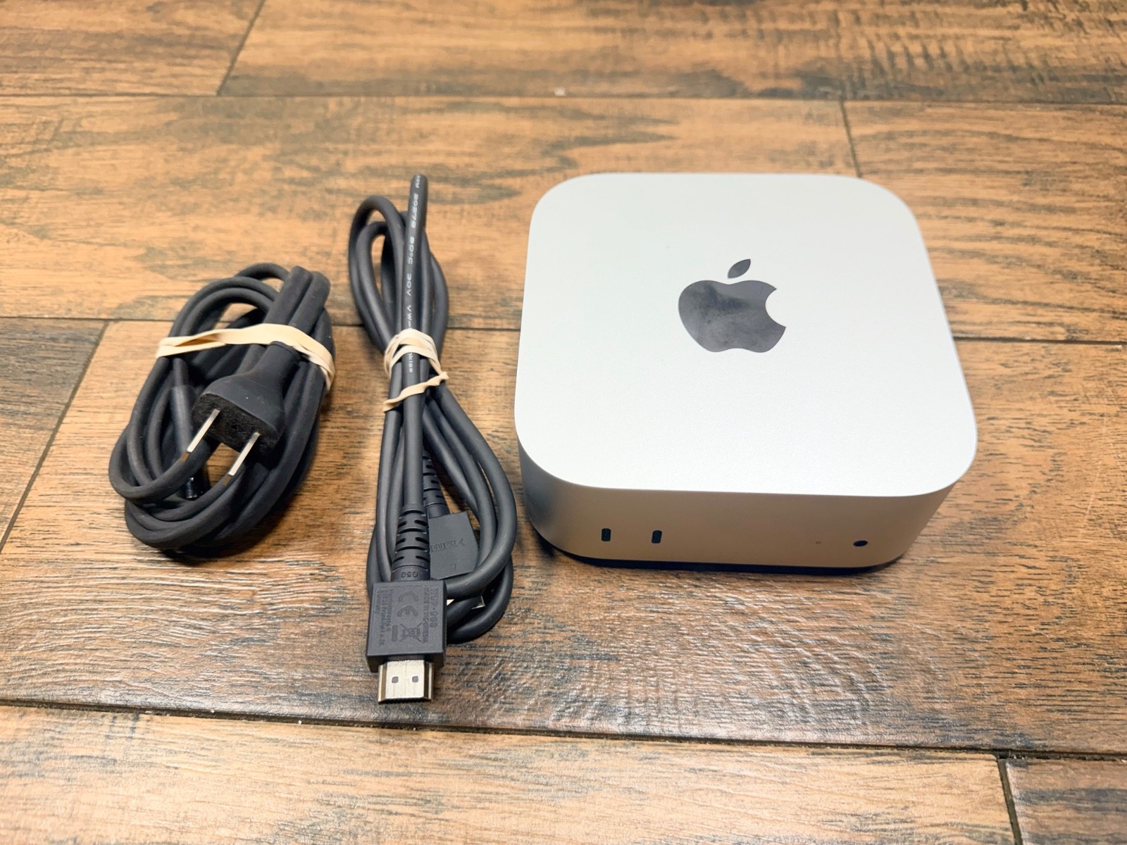 FOR PARTS ONLY PLEASE READ Apple Mac Mini A3238 Y693