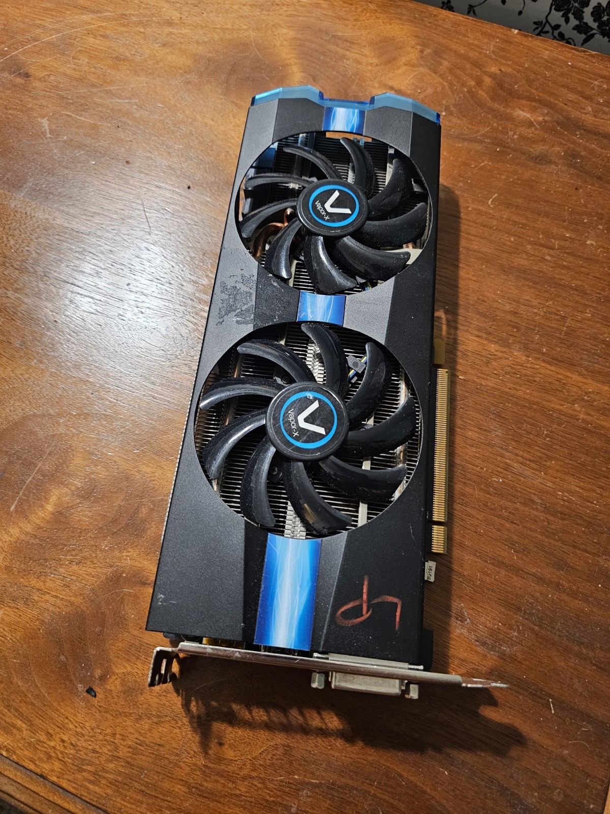 Sapphire Vapor X AMD Radeon R9 270X, 2GB 256BIT GDDR5, PCI Express Graphics Card