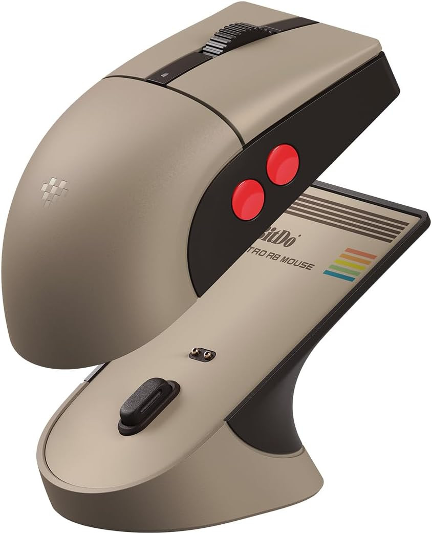 Retro R8 Mouse with Charging Dock, PAW 3395 Optical Sensor DPI 26K, 4K Polling R