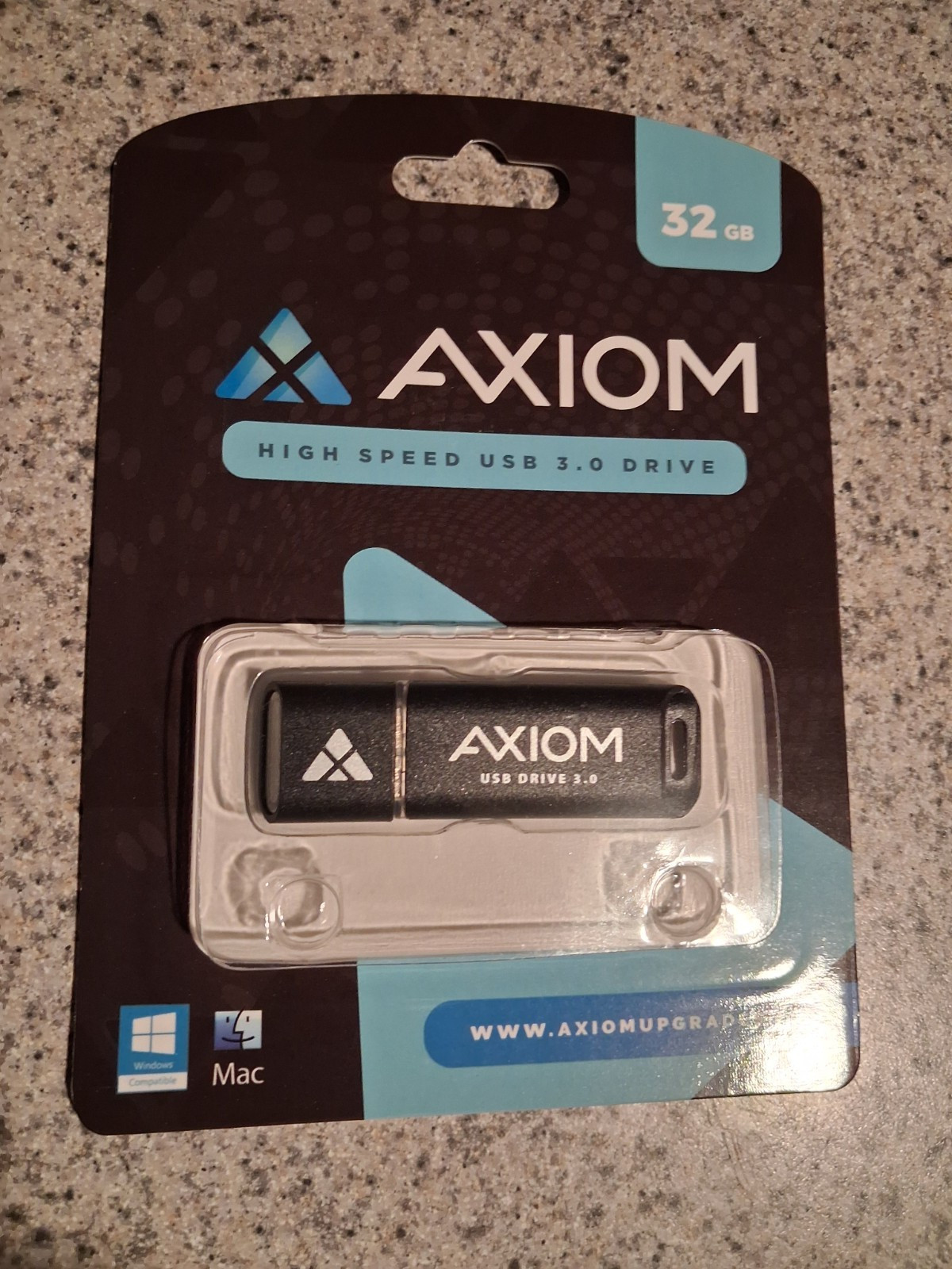 *NEW* AXIOM USB3FD032GB 32GB USB 3.0 Flash Drive