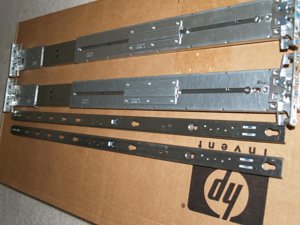 HP AD053A-WCA 3-7U Rack Rail Kit (without cable arm) for RX6600 Integrity Server