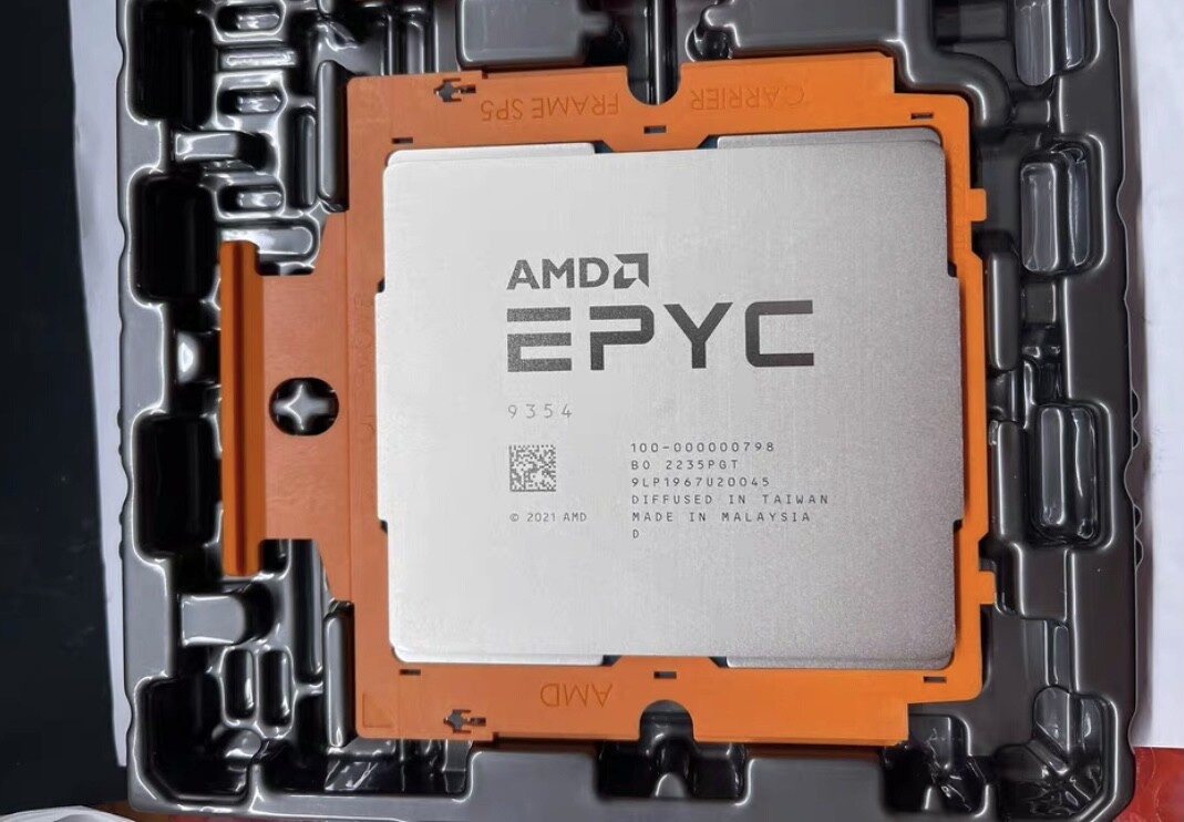 AMD EPYC 9354 CPU GENOA SP5 ZEN4 32-Core 3.25GHz Processor  100-000000798