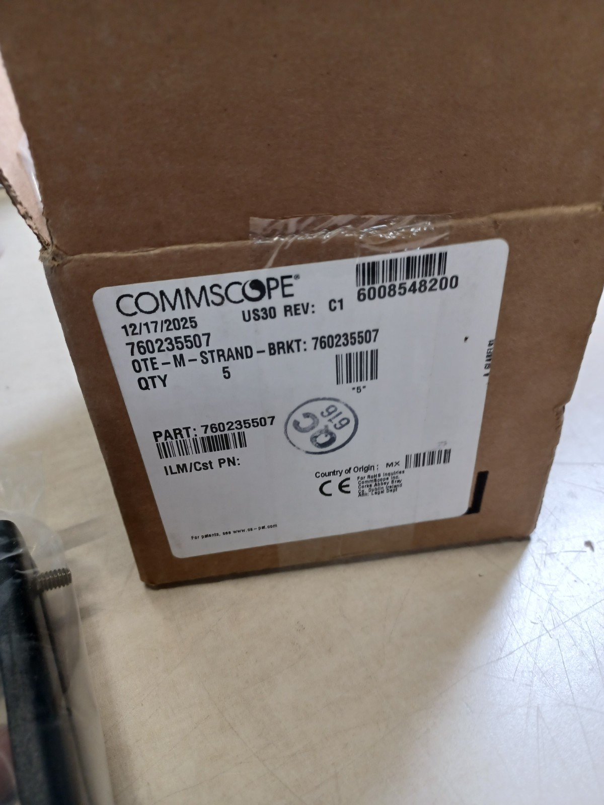 LOT OF 5 COMMSCOPE 760235507 OTE-M-300 MINI-OTE 300 SERIES STRAND MOUNTING BRACK