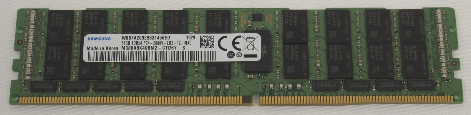 Server Memory: Samsung 64GB 4DRx4 DDR4 PC4-2666V ECC 21333MHz M386A8K40BM2-CTD
