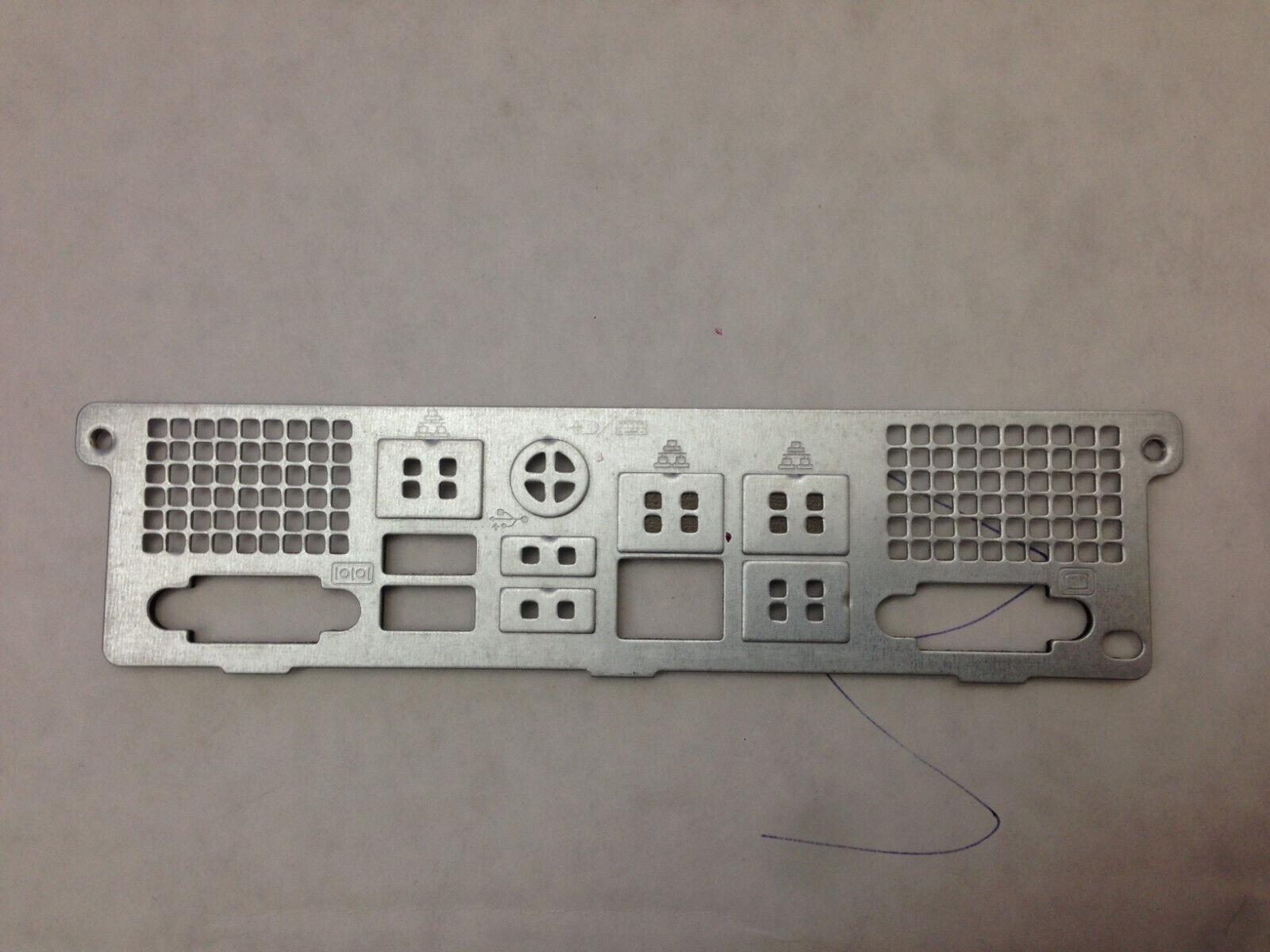 Supermicro MCP-260-00041-0N in SuperMicro 1U chassis with X9DR-iF