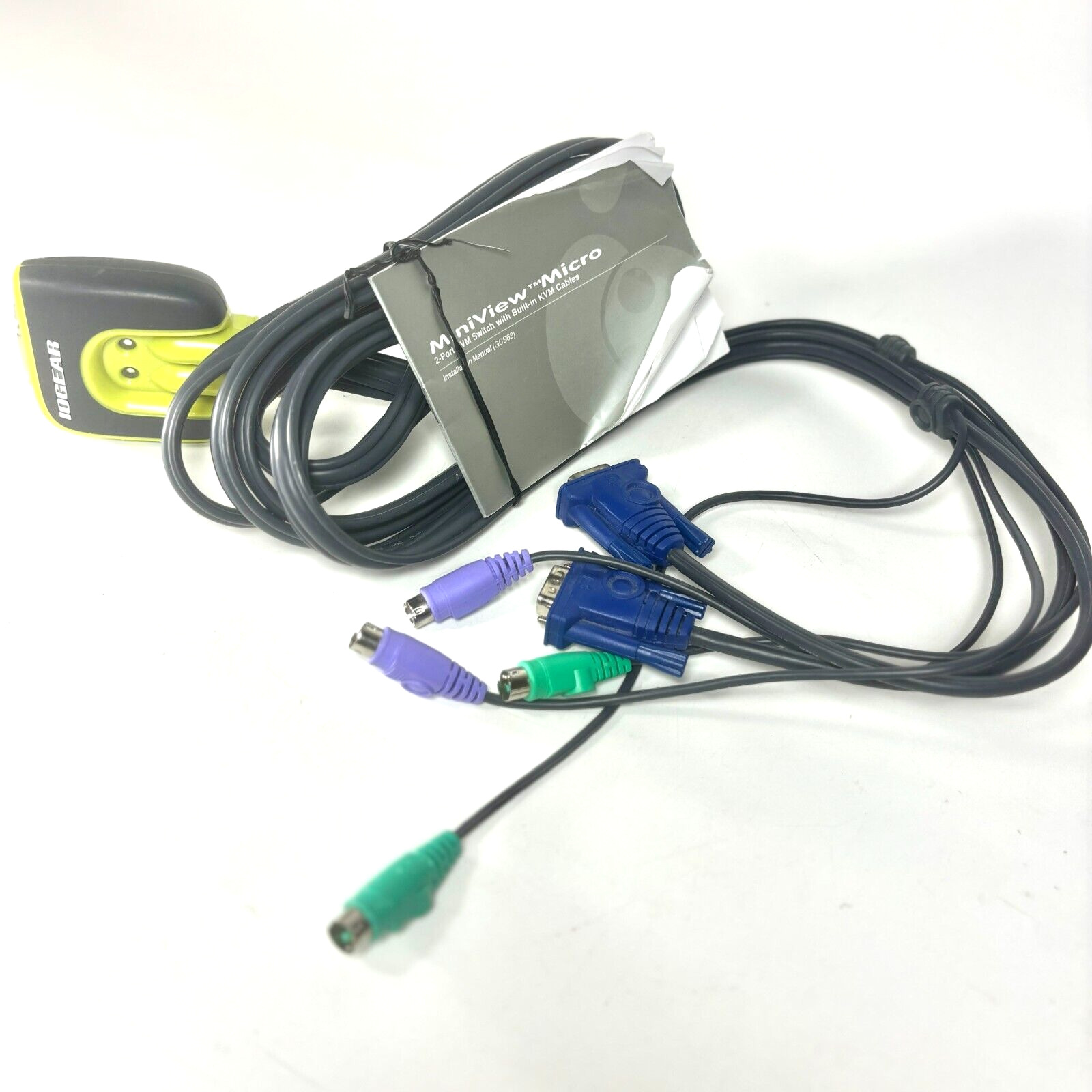IOGEAR 2-Port MiniView Micro KVM Switch Splitter Cables PS/2 VGA Model GCS62