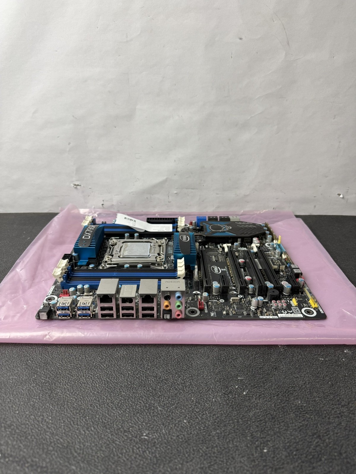 Intel DX79SR i7-3820 SR0LD 3.60GHz 4-Core Processor Motherboard Combo - READ