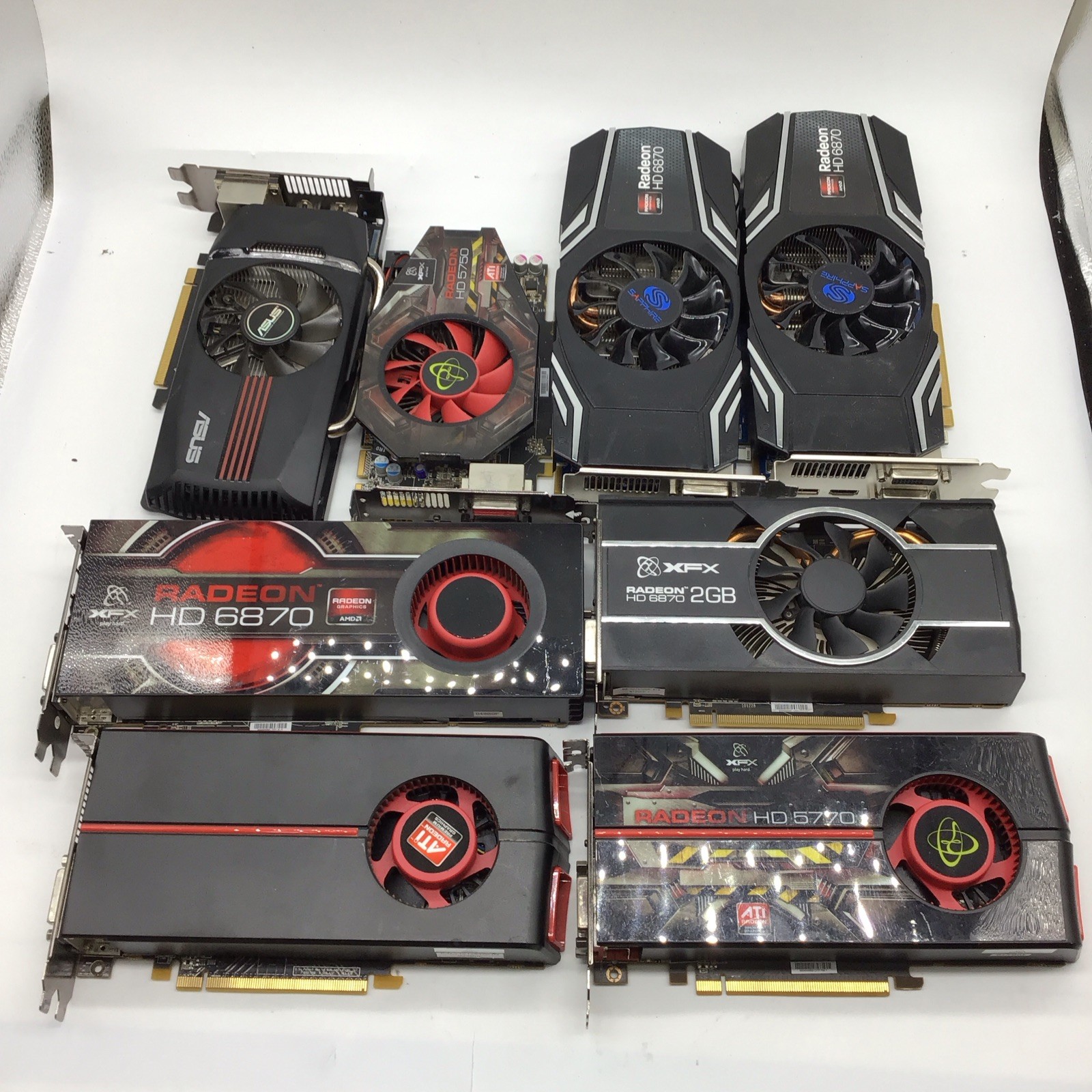 Mixed GPUs AMD Radeon HD 5750 5770 6870 7770 Mixed Brands For Parts Lot of 8