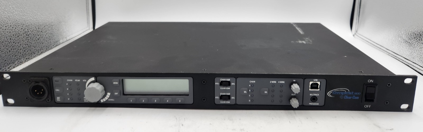 Clear-Com Tempest CM-944 - 4-CH Digital Wireless Intercom Base Station
