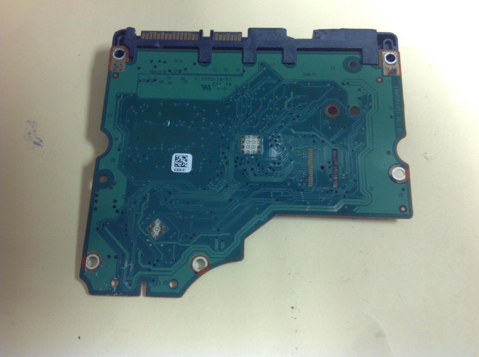 PCB ST31000528AS 100574451 REV B  P/N: 9SL154-023 F/W: HP35 Seagate