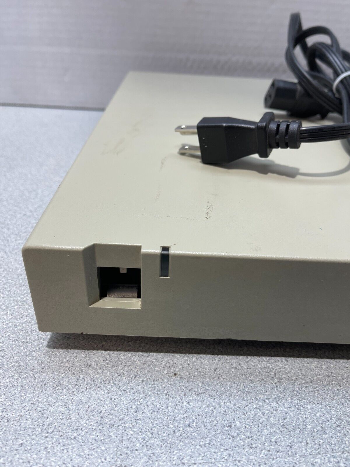 IBM 3488-V InfoWindow II Terminal Twinax Display Station 66G1975