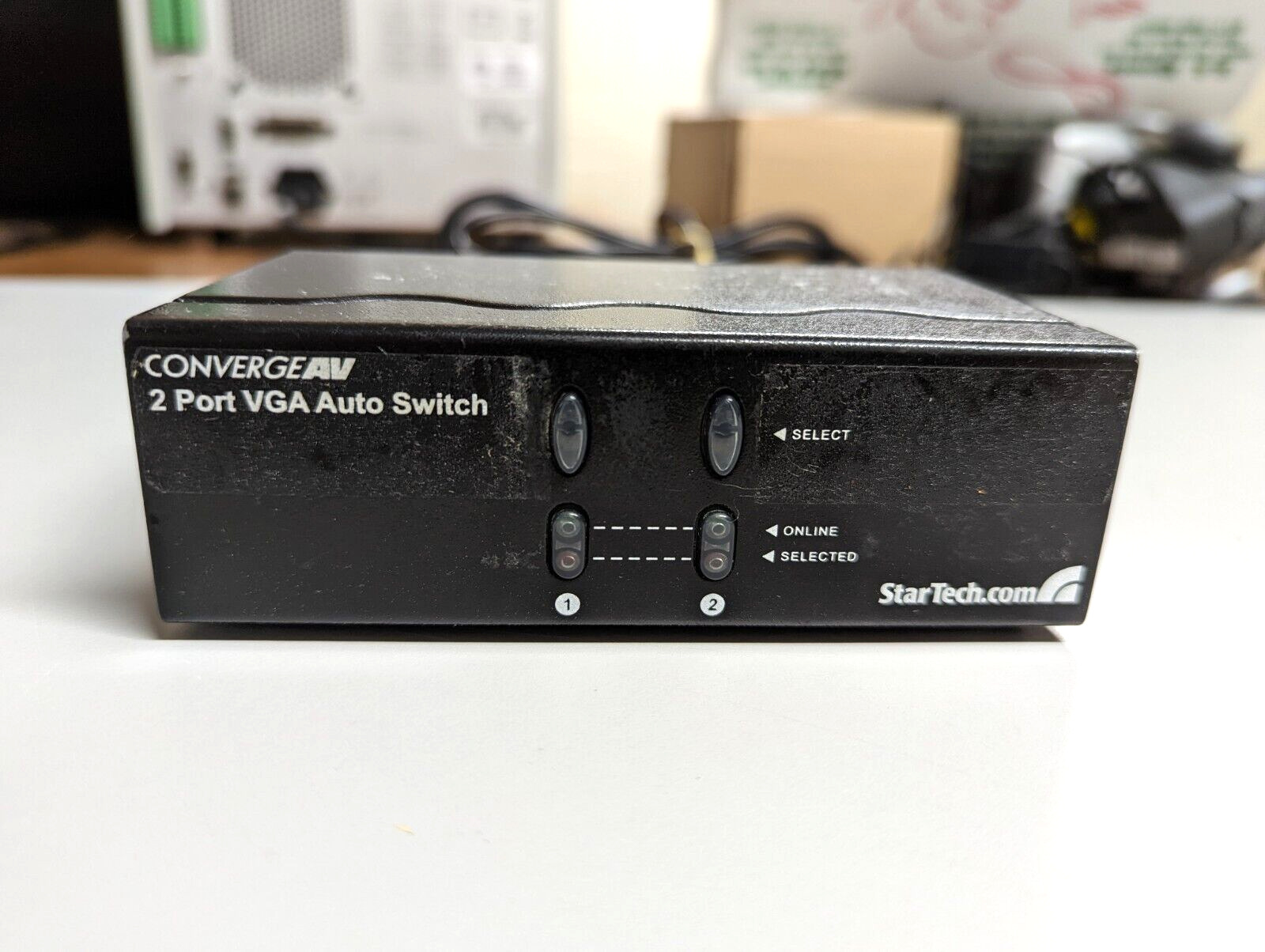 StarTech.com 2 Port VGA Auto Switch SV231DPDDUA w/ Power Supply