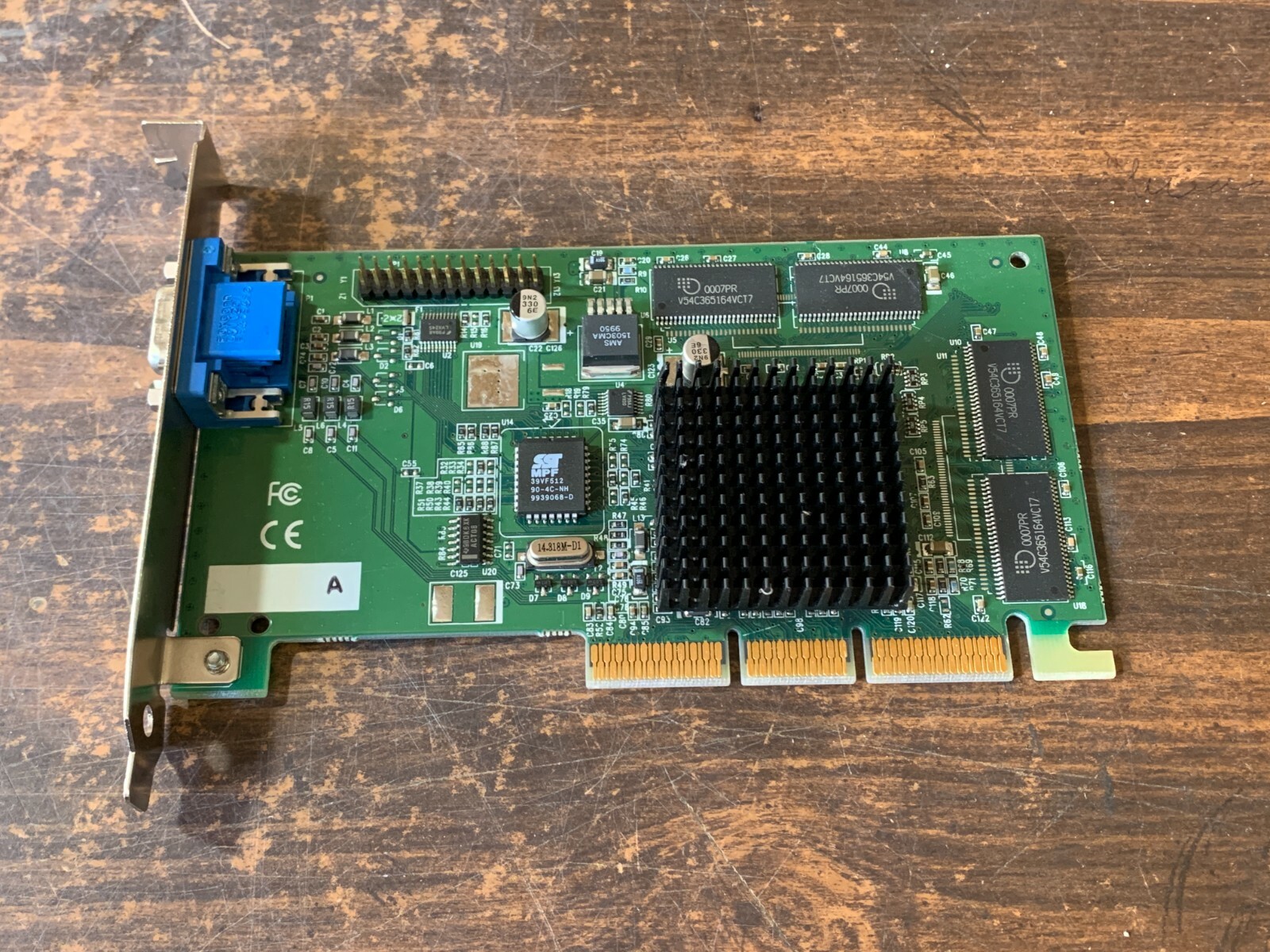 Dell AGP VGA Graphics Video Card 32MB BRD-05-E15 REV.C 0040U 00040U TNT2 TESTED