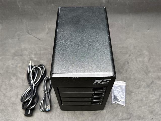 HighPoint RocketStor 4 Bay RAID Tower Enclosure USB-C DAS Storage System RS6114V