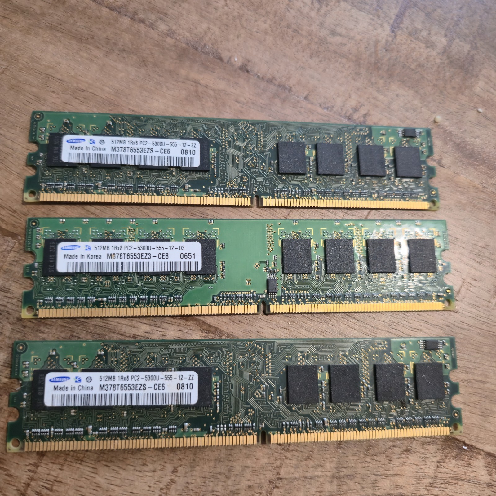 Samsung, 1.5GB DDR2 Ram Sticks (3x512MB) (Untested)