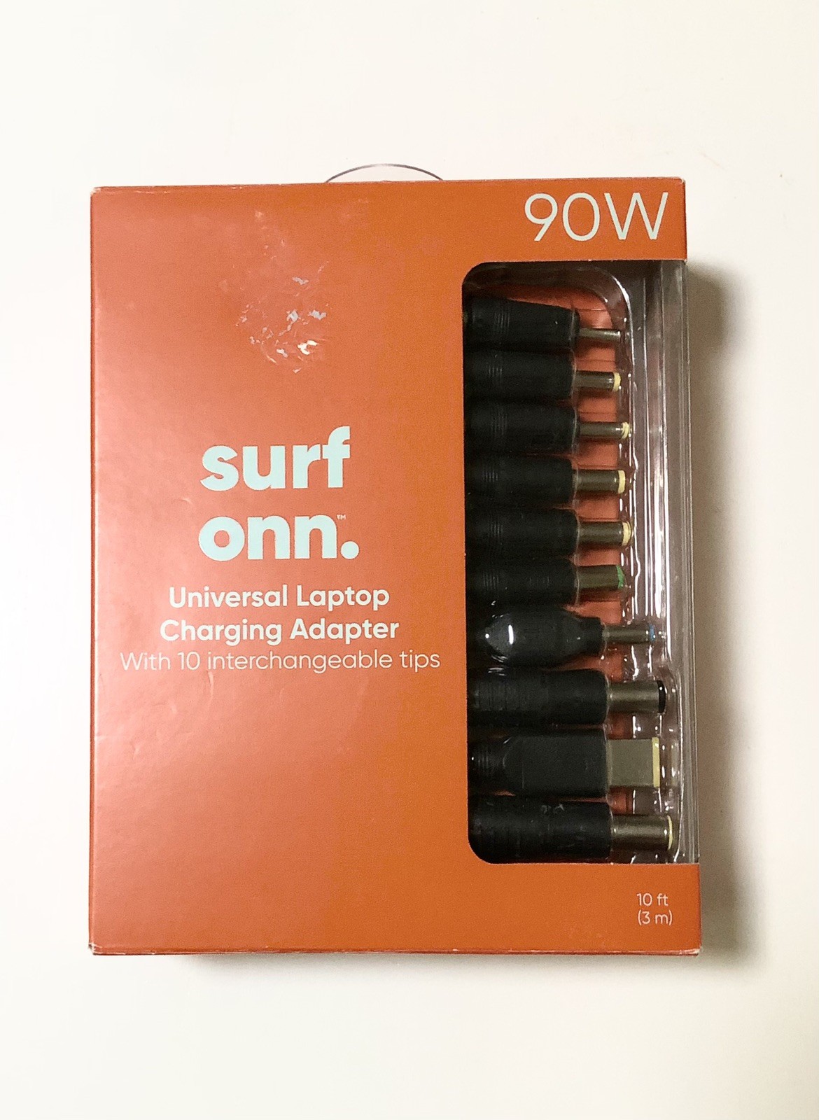 Surf Onn 90W Universal Laptop Charger w/10 Interchangeable Tips NEW