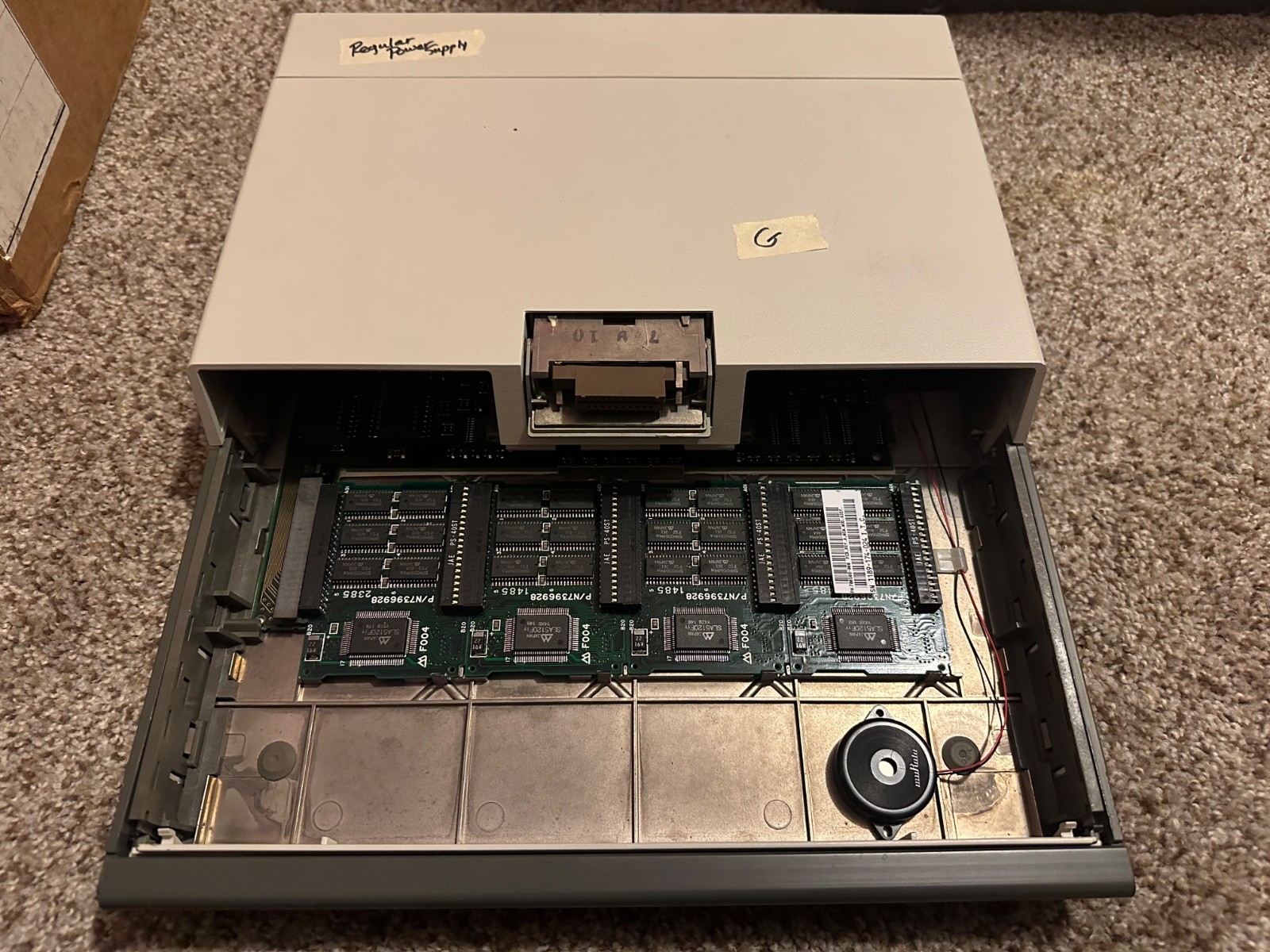 Vintage IBM PC Convertible 5140 For Parts -w/512KB RAM. -NO Drives/Display/Cover
