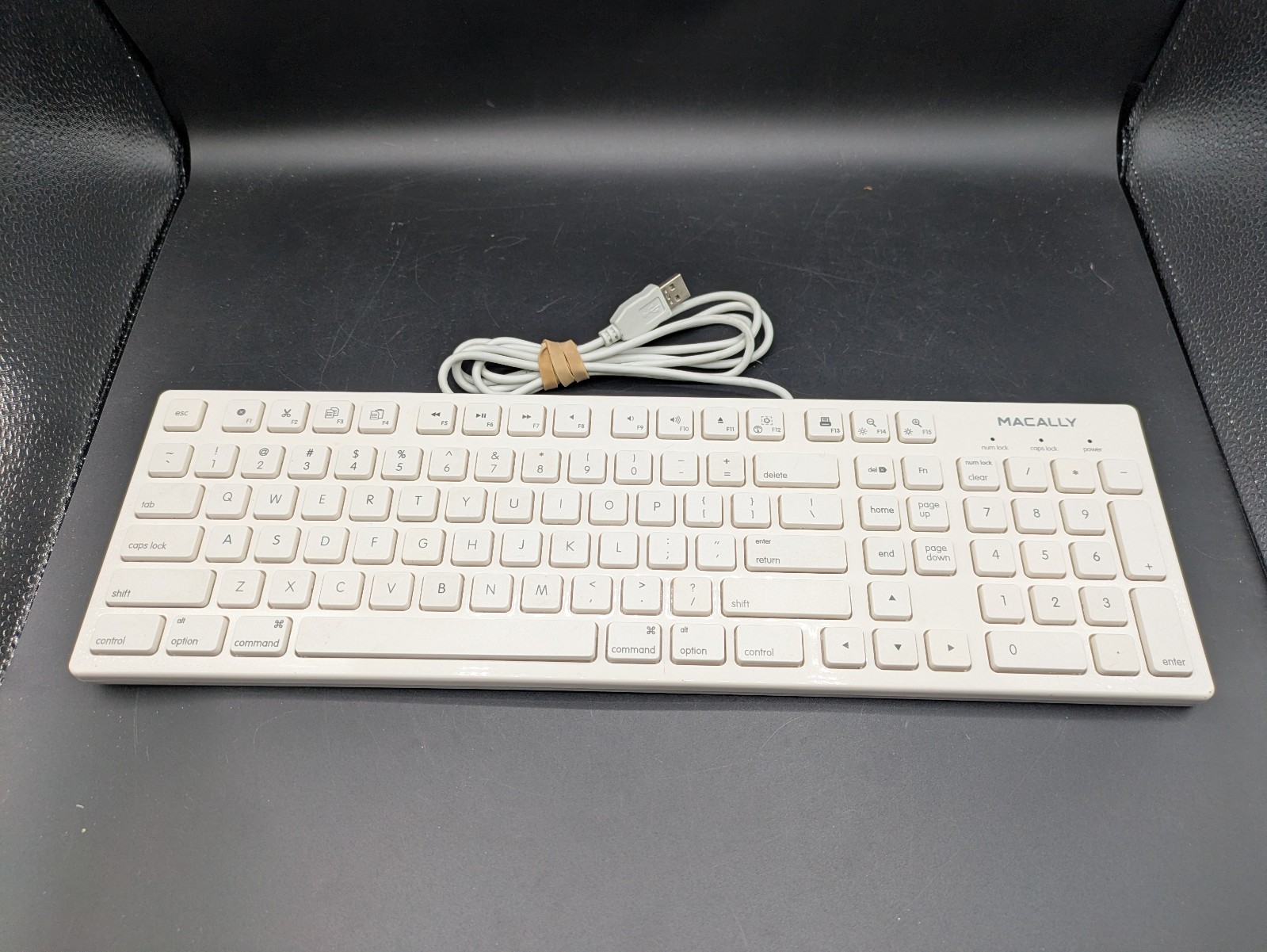 Macally Full Size USB Wired Keyboard (MKEYE) for Mac and PC (White)