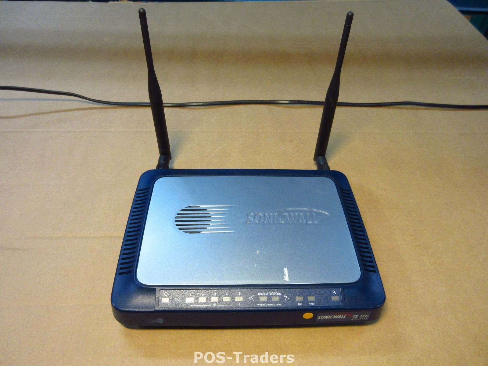 SONICWALL TZ 170W UNR APL14-034 A-05089 Firewall VPN Router EXCL PSU INCL ANTEN